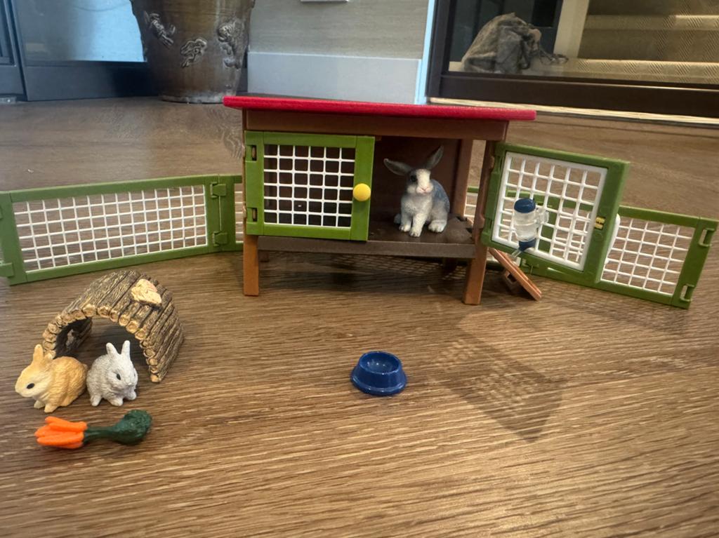 Schleigh konijnenhok, Ophalen of Verzenden, Zo goed als nieuw, Poppenhuis
