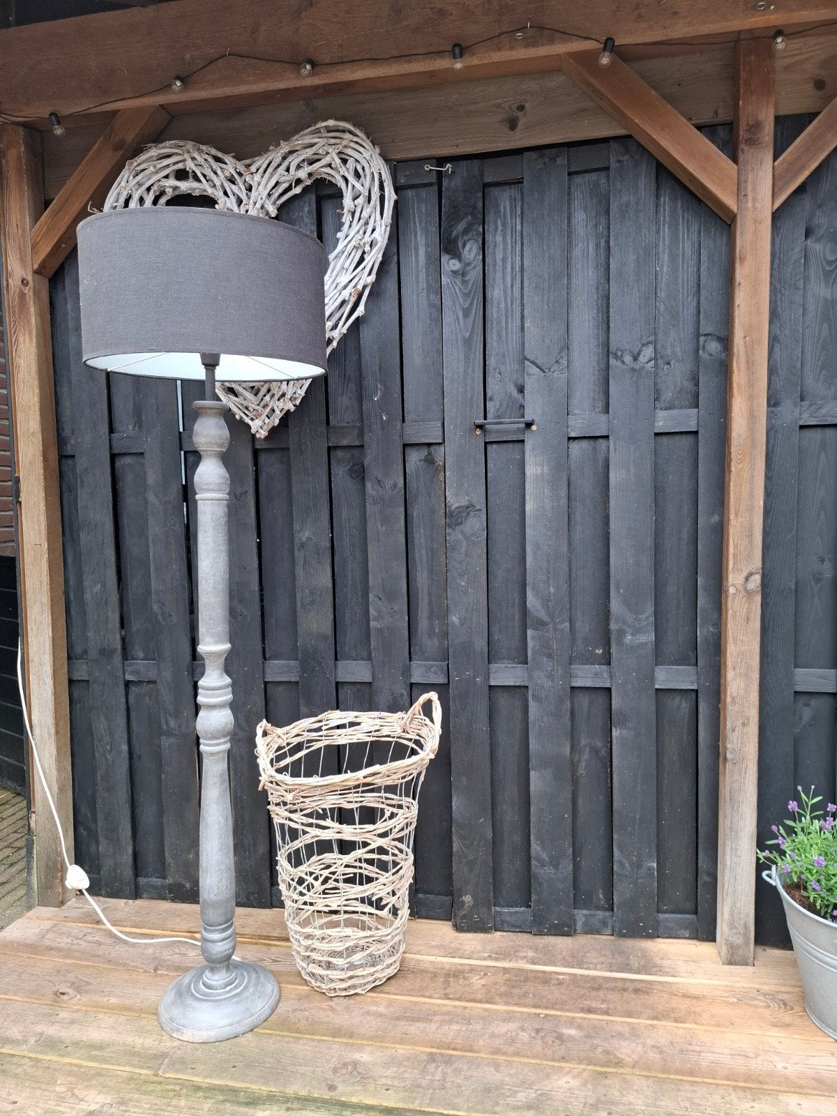Stoere lamp, Huis en Inrichting, Lampen | Vloerlampen, Ophalen, Zo goed als nieuw, Minder dan 100 cm