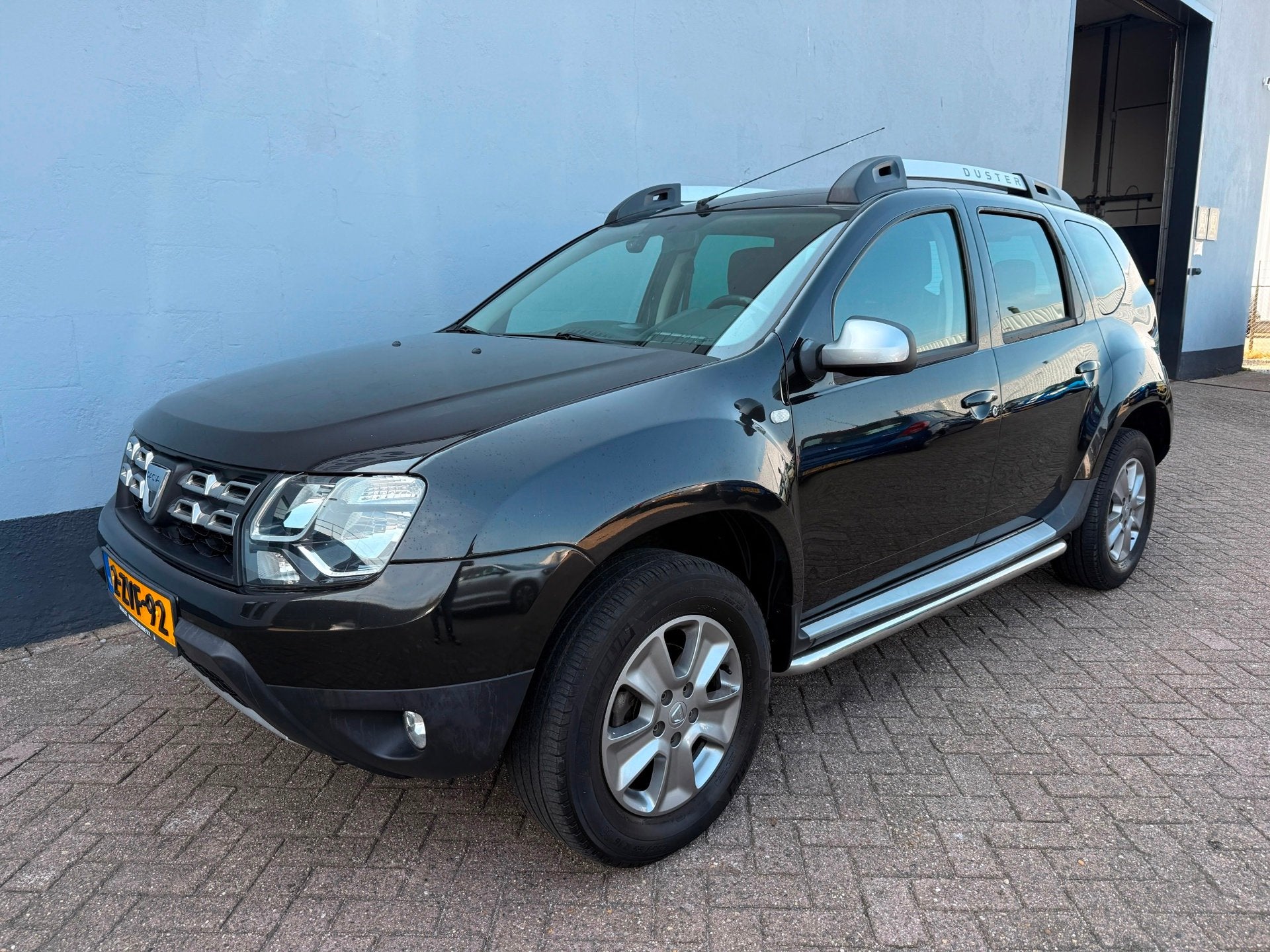 Dacia Duster 1.2 TCe 4x2 Prestige - Trekhaak - Airco, Voorwielaandrijving, Euro 5, 125 pk, 4 cilinders
