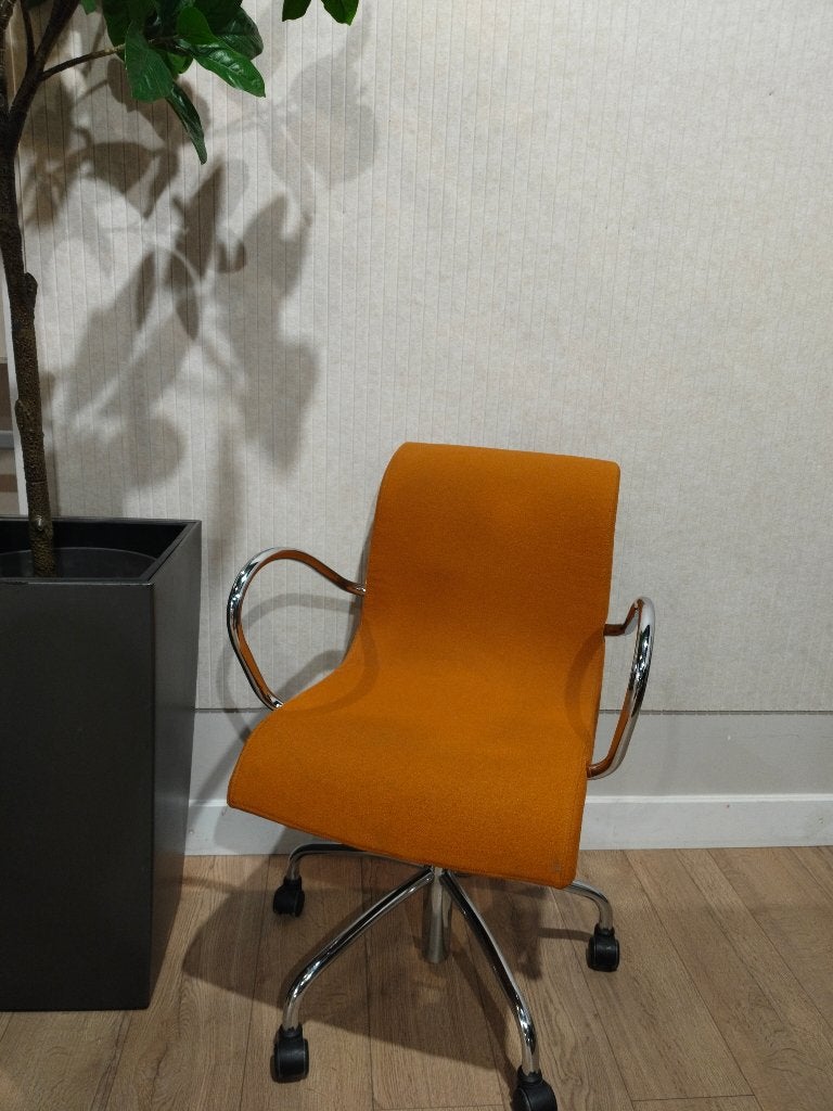 Gerard van den Berg design stoelen – Oranje, Ophalen, Gebruikt, Twee, Overige kleuren
