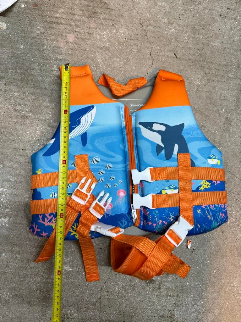Kinder zwemvest 50N - Walvis en haai design, Ophalen of Verzenden, Zo goed als nieuw, Kind, Reddingsvest of Zwemvest