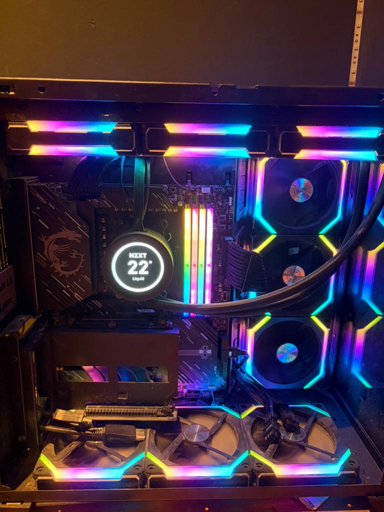 Gaming pc, Computers en Software, Desktop Pc's, Zo goed als nieuw, 4 Ghz of meer, 64 GB of meer, Met monitor, Gaming, Virtual Reality