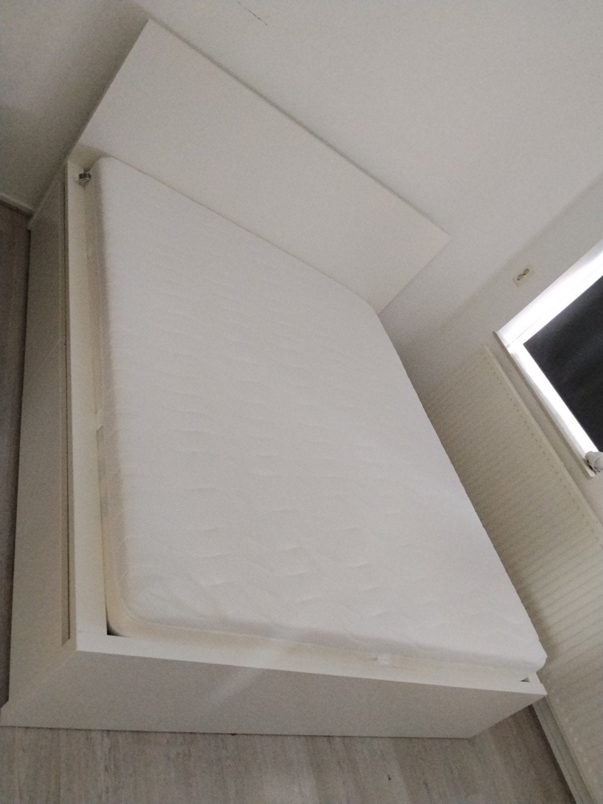 Wit malm bed 160x200 met 4 opberglades met of zonder matras, Ophalen, Wit, Tweepersoons, Zo goed als nieuw