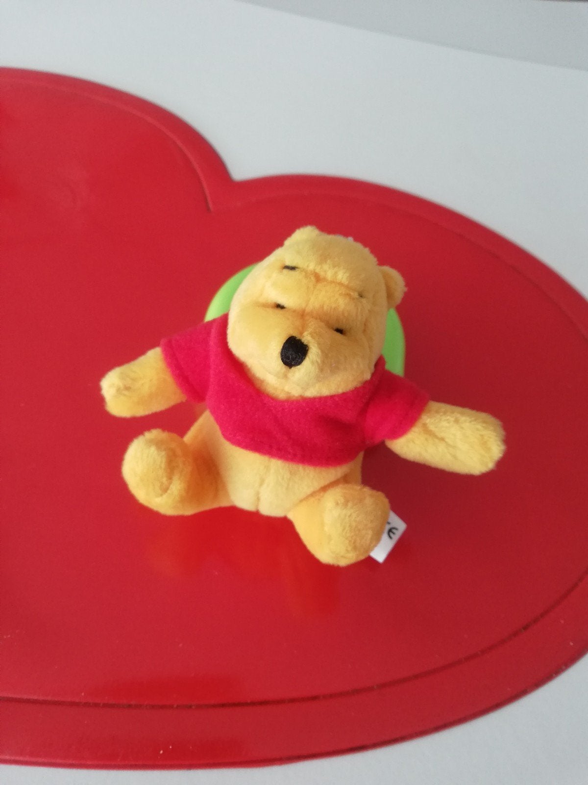 sleutelhanger met Winnie the Pooh, Ophalen of Verzenden, Nieuw, Stoffen beer, Overige merken