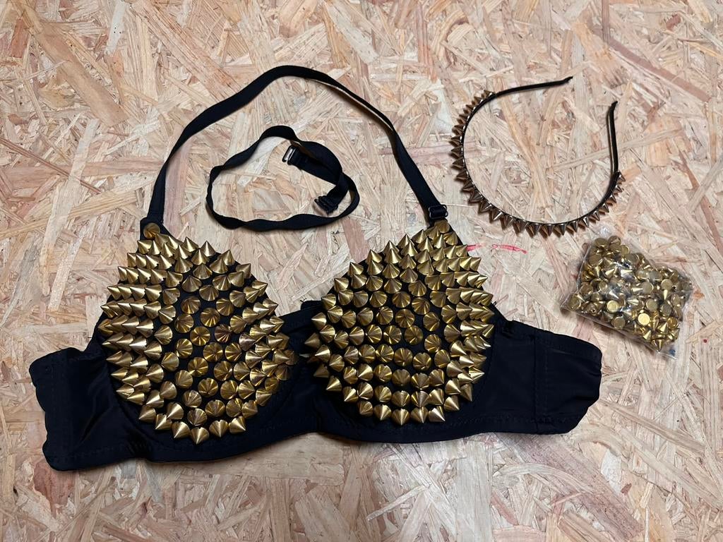 Gouden Spike BH met spike haarband, extra spikes, short goud, Ophalen of Verzenden, Gebruikt, Overige typen