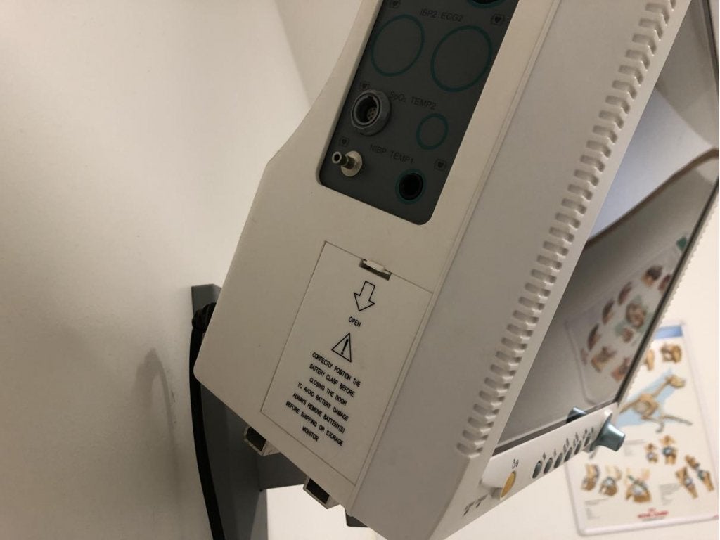 Veterinaire monitoring set, vitale functies, wandbevestiging, Diversen, Niet ingevuld, Gebruikt, Niet ingevuld, Ophalen of Verzenden