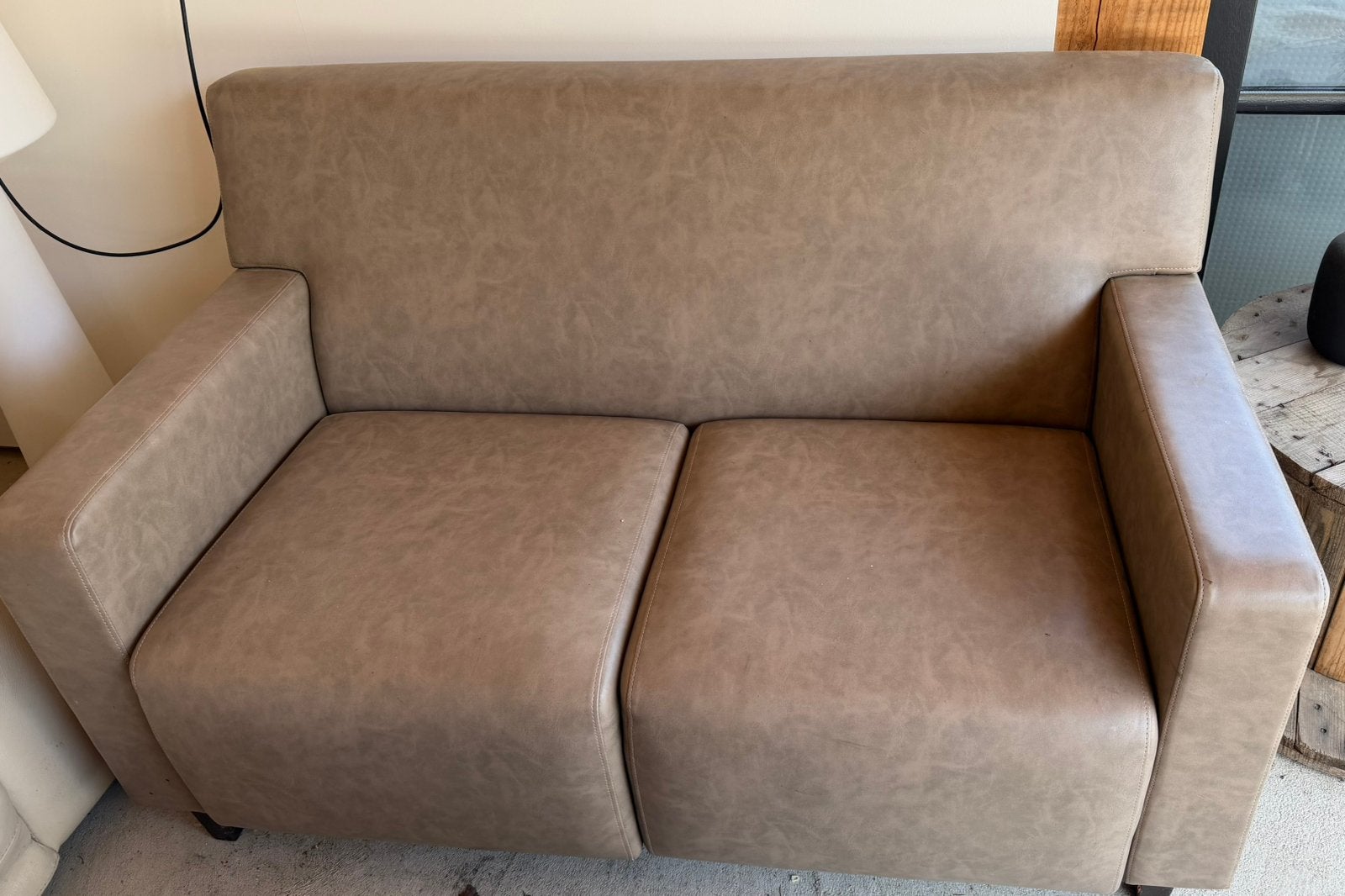 Kunststof bekleding bank 1.30 breed x 0.85 hoog x 0.75 diep, Huis en Inrichting, Banken | Bankstellen, Kunststof, Tweepersoons