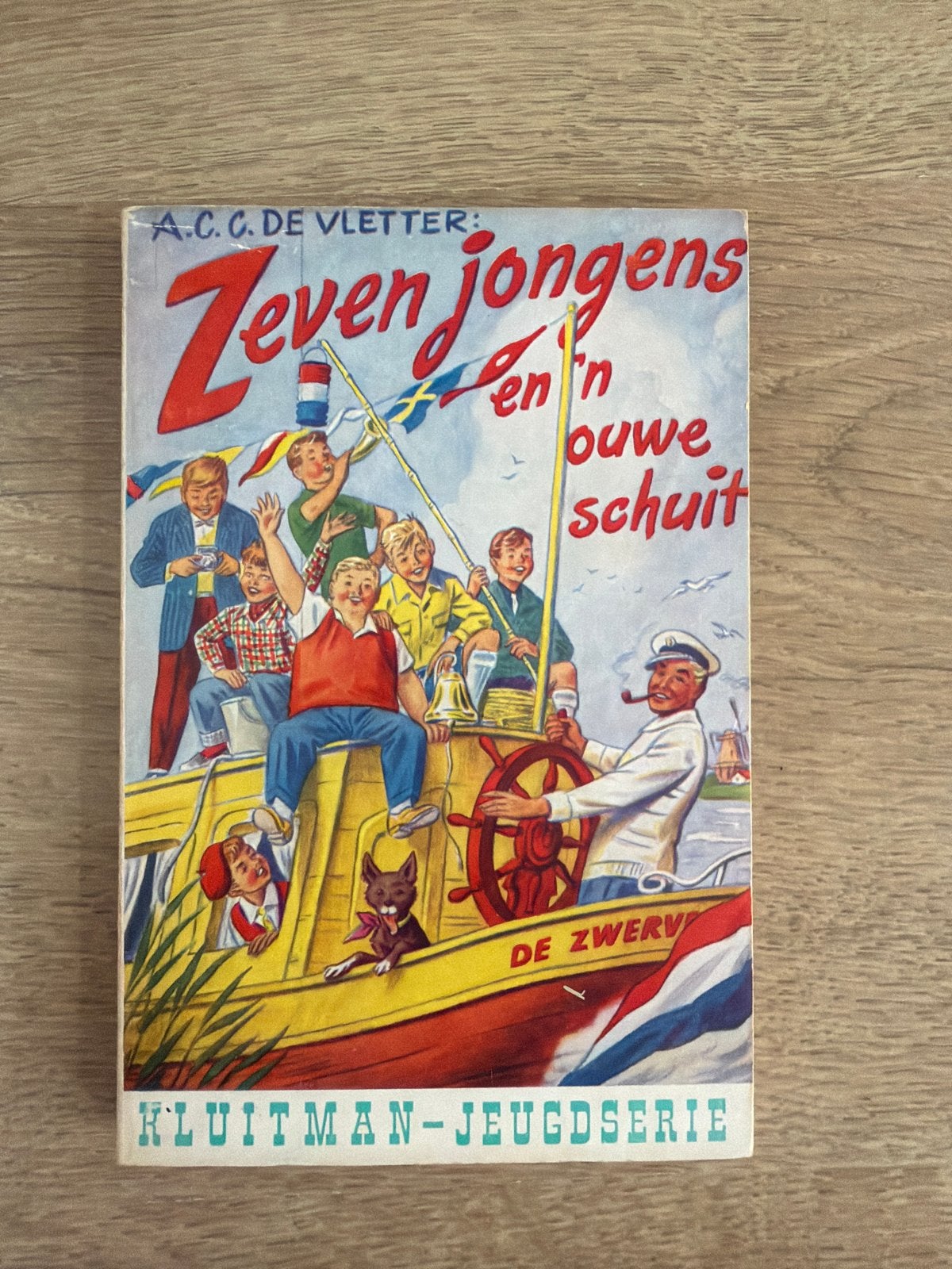 Zeven Jongens en 'n Ouwe Schuit - A.C.C. de Vletter, Boeken, Ophalen, Gelezen, Fictie algemeen