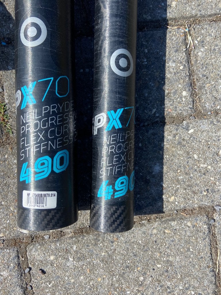 Neilpryde spx 490 70% carbon, Ophalen, Zo goed als nieuw, Mast