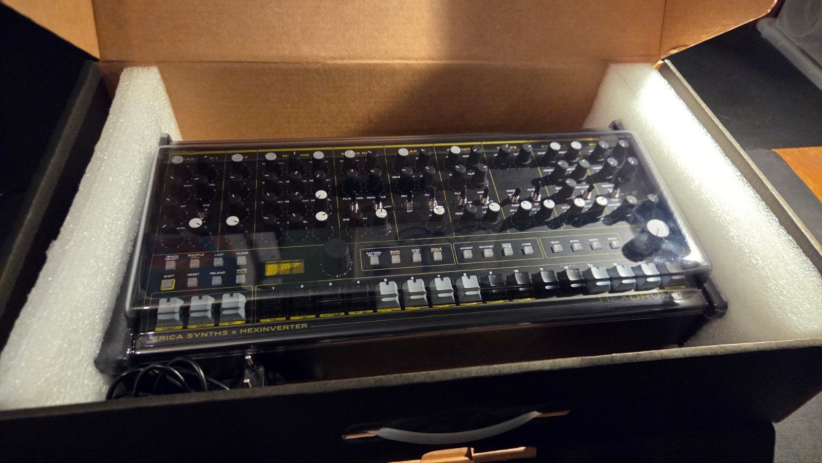 Erica Synths Hexdrums nieuwstaat + Decksaver, bon & garantie, Muziek en Instrumenten, Ophalen of Verzenden, Zo goed als nieuw