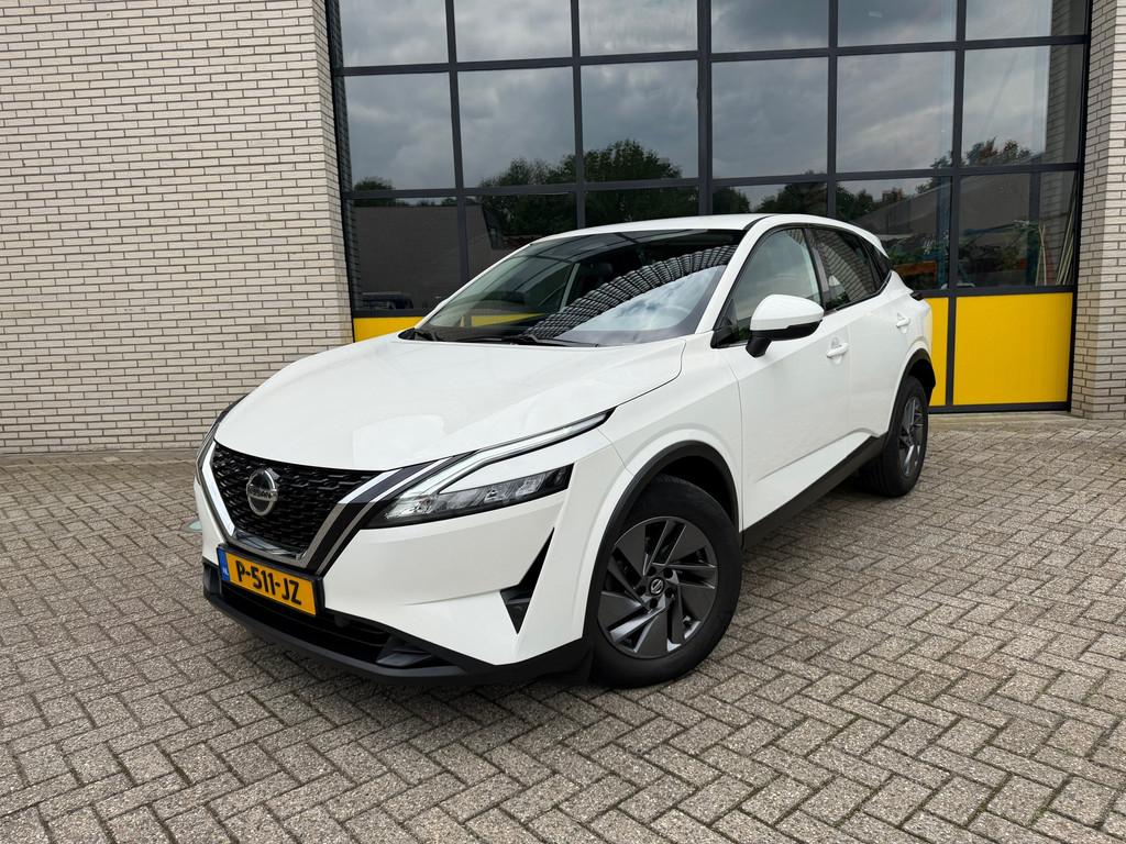 Nissan Qashqai 140PK 1ste eigenaar, trekhaak & adaptieve cru, Voorwielaandrijving, 1304 kg, Stof, Gebruikt