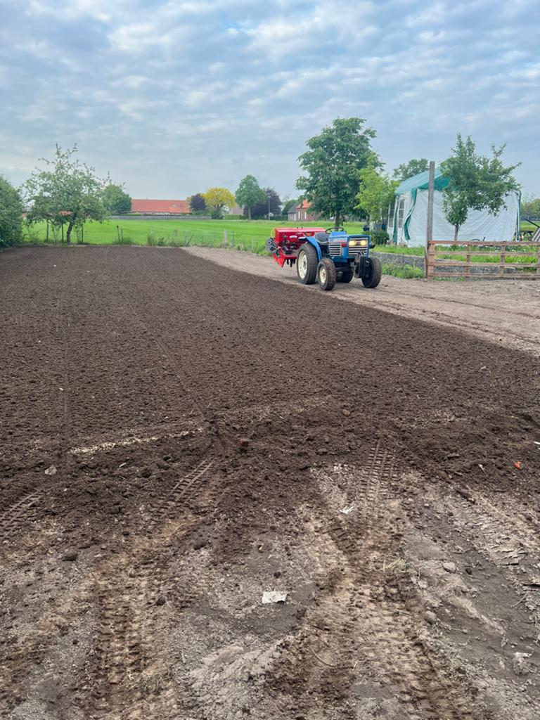Miniloonwerk onkruidborstelen/onkruidbestreding, Dieren en Toebehoren, Stalling en Weidegang