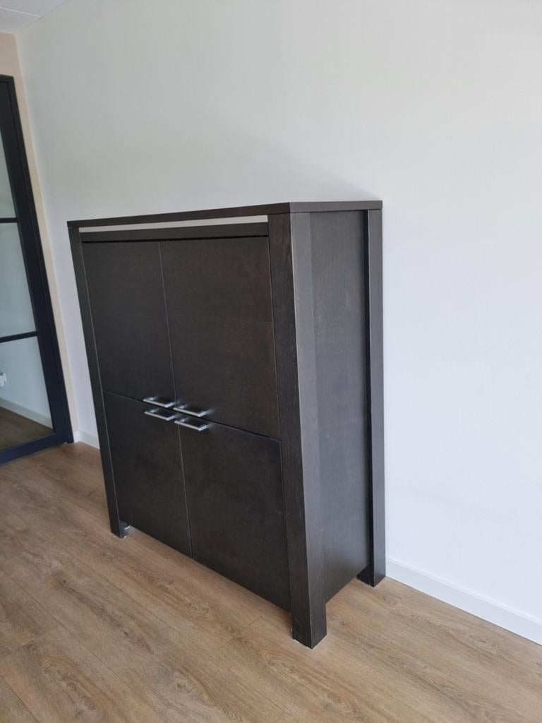 Hoog dressoir. 125x150x50, Ophalen