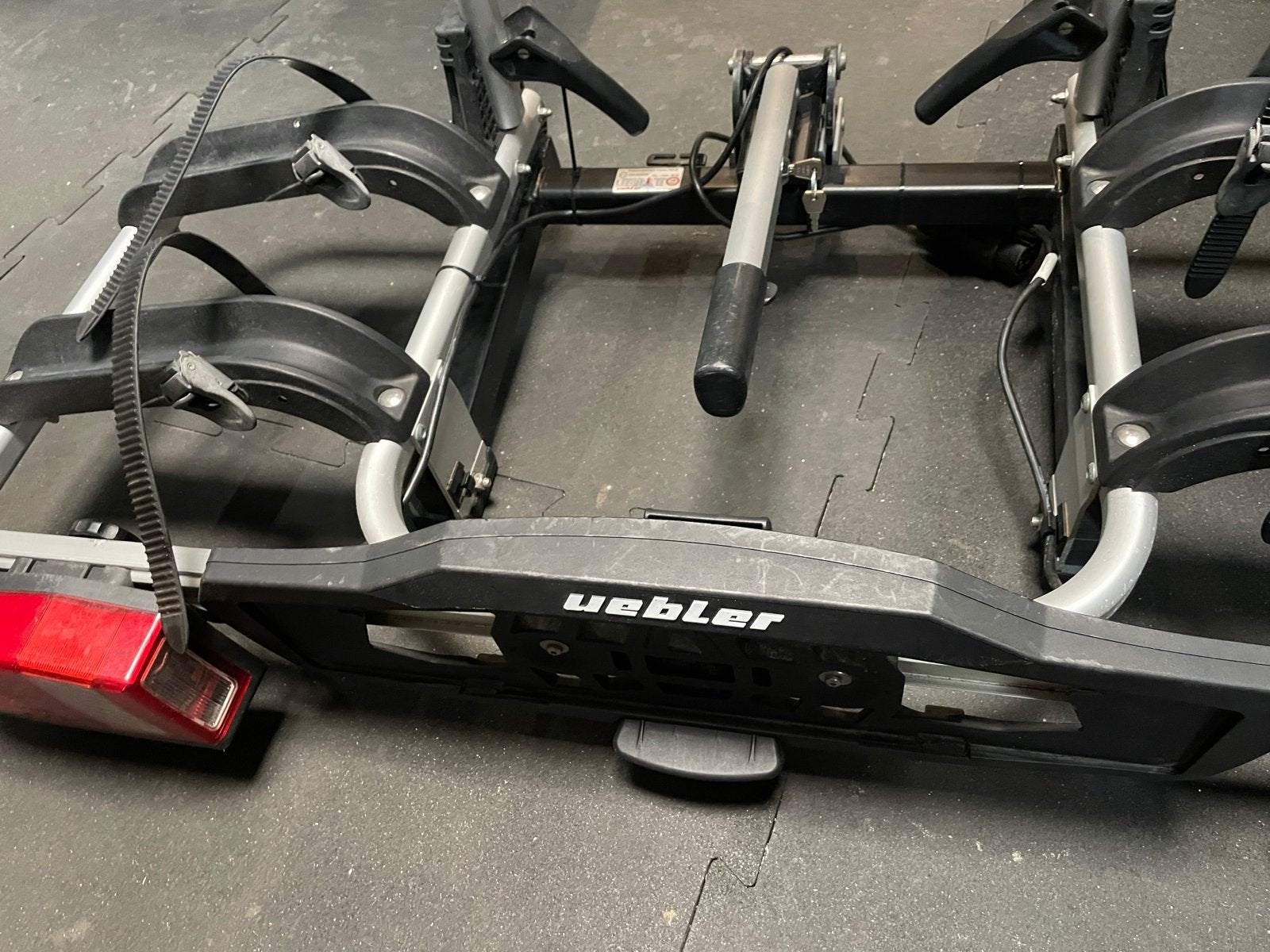 Uebler P22s fietsendrager voor 2 fietsen, kantelbaar, Ophalen, Gebruikt