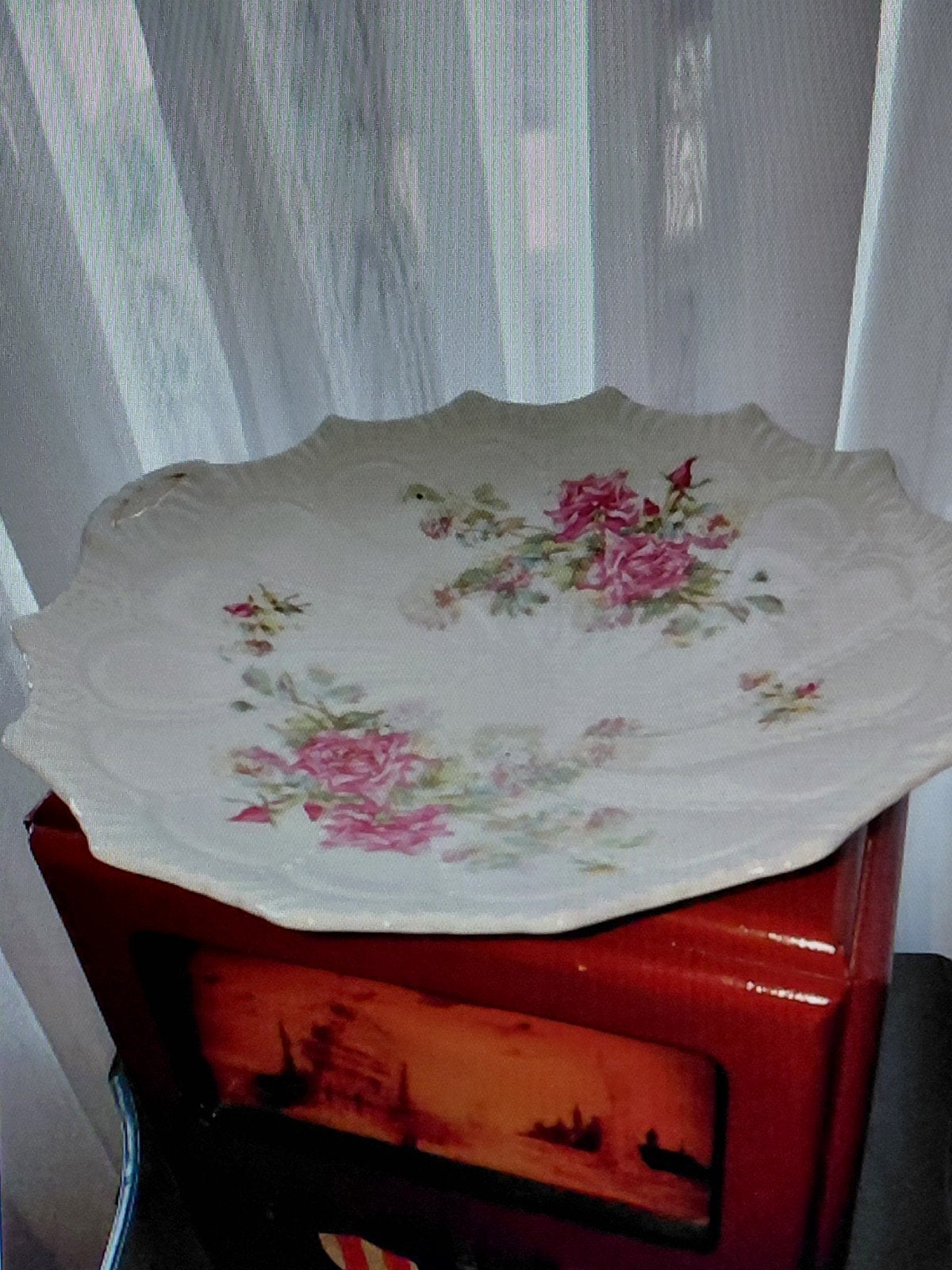 oude Porseleinen schaal met rozen decor, Ophalen of Verzenden