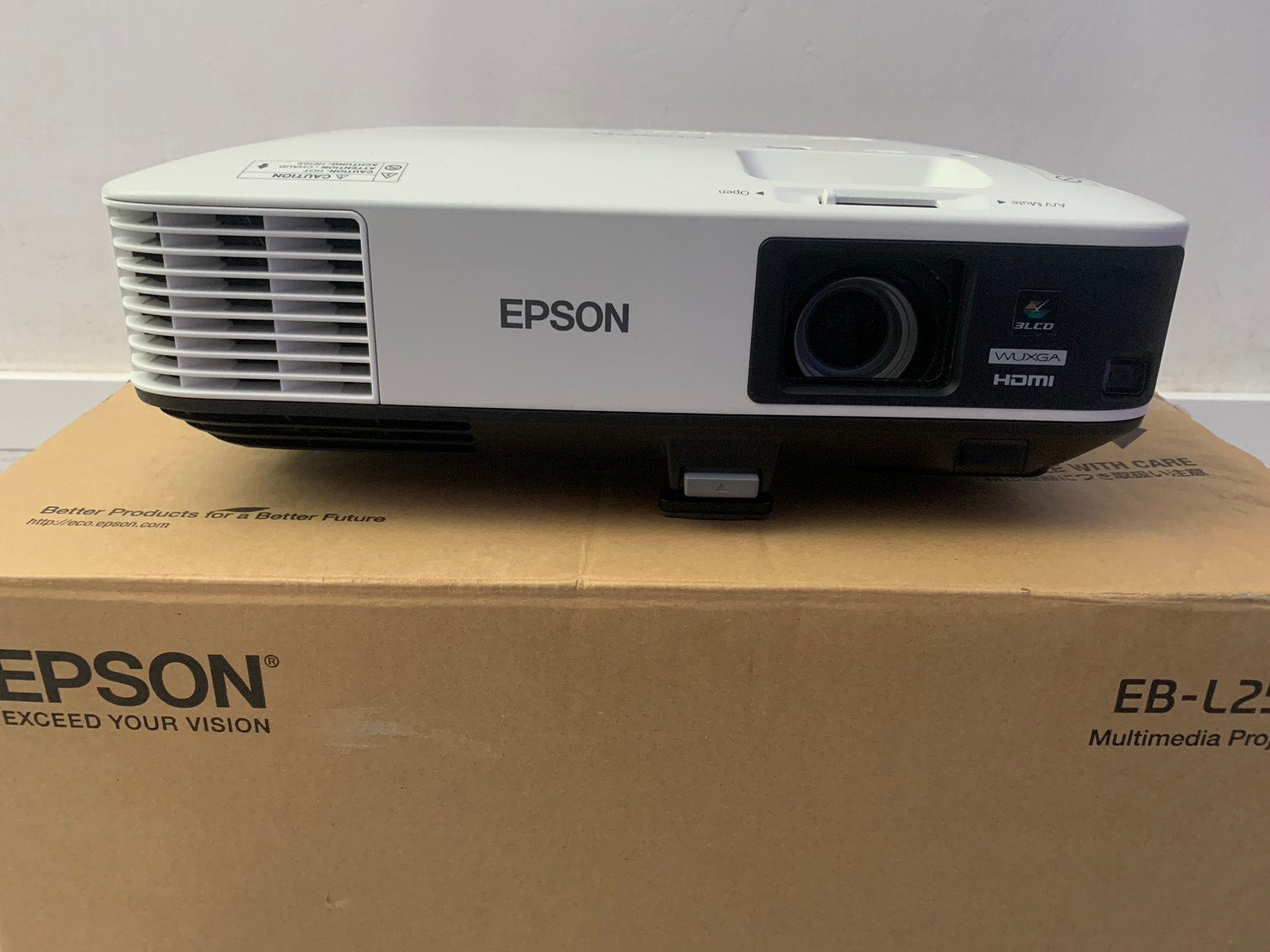 Epson EB-1980wu/|4800Ansilumens/WUXGA/Full-HD/, Audio, Tv en Foto, Beamers, Ophalen of Verzenden, Zo goed als nieuw, LCD, Full HD (1080)