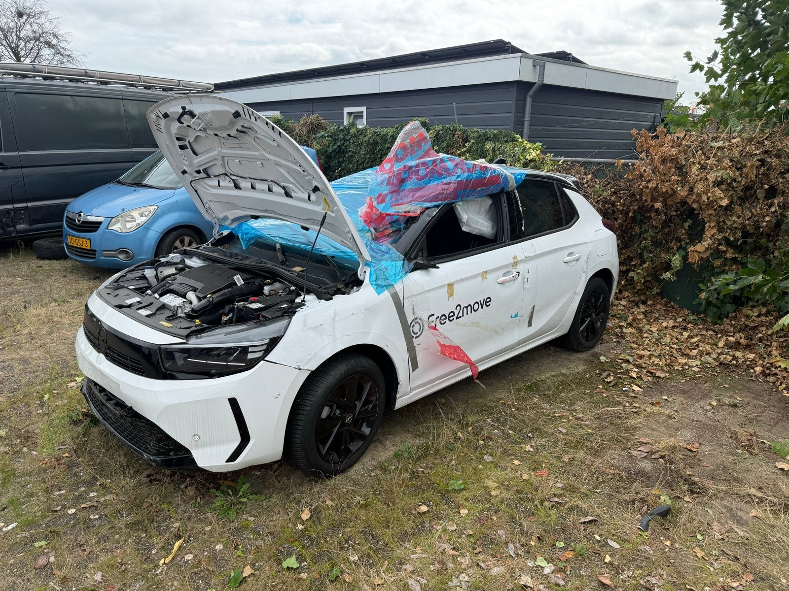 Schadeauto Opel Corsa 2025 Automaat 8000km, Automaat, Zwart, Opel, Ophalen of Verzenden