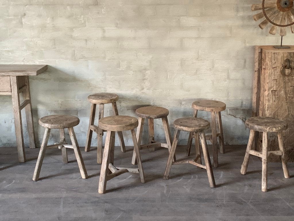 6 ronde houten krukjes / prijs per stuk, Ophalen of Verzenden, Nieuw, Hout