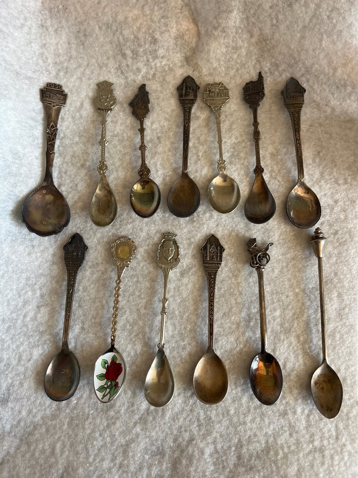 Verzameling van 13 antieke herinneringslepels, Antiek en Kunst, Ophalen of Verzenden