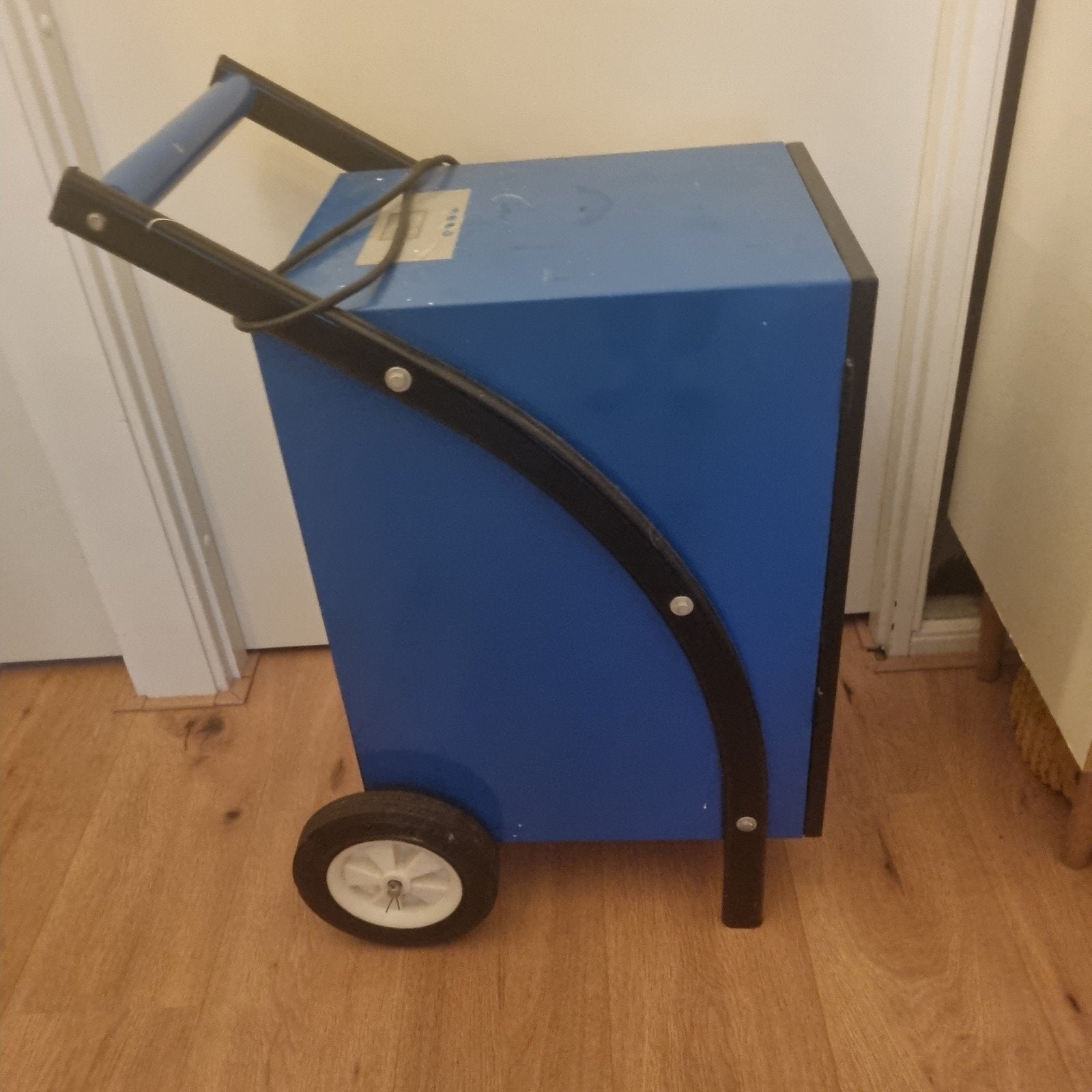 luchtontvochtiger, Doe-het-zelf en Verbouw, Minder dan 60 liter, Ophalen, Zo goed als nieuw, Overige typen