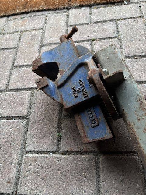 Bankschroef record No 3 incl. beugel bedrijfswagen inbouw, Doe-het-zelf en Verbouw, Ophalen, Gebruikt