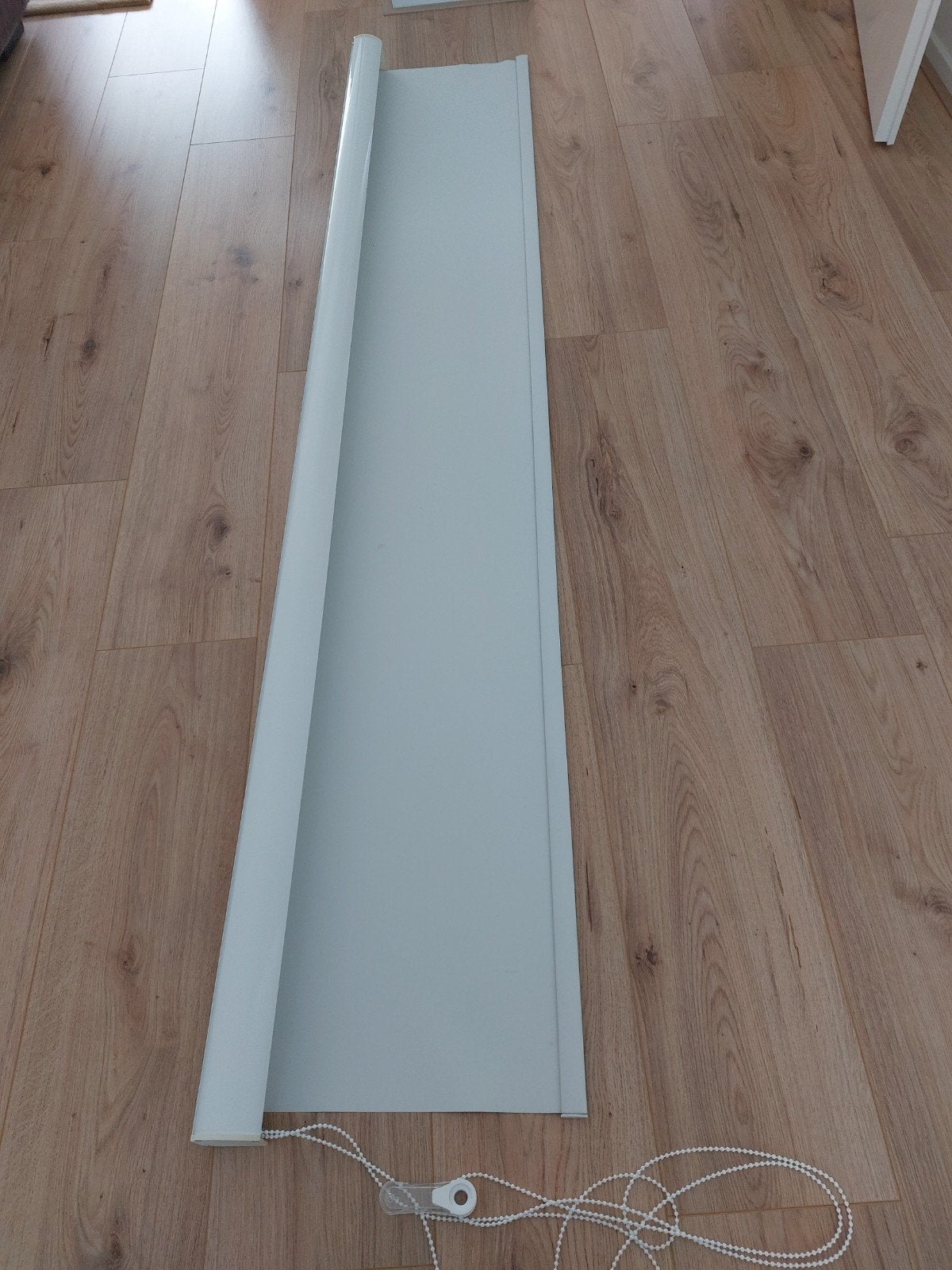 Wit rolgordijn met kettingbediening, Overige typen, Ophalen of Verzenden, 150 tot 300 cm, Minder dan 250 cm