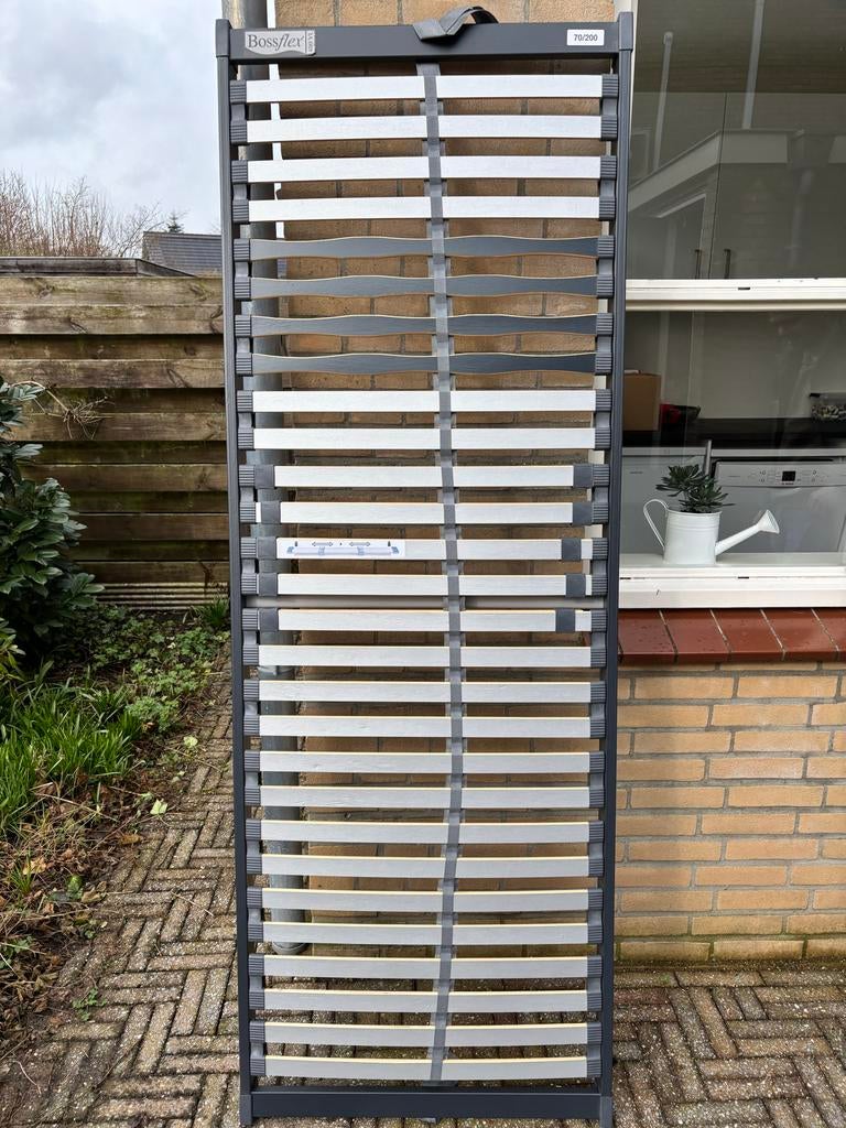 Lattenbodem Bossflex 2 stuks 70x200 cm, Huis en Inrichting, Slaapkamer | Matrassen en Bedbodems, Gebruikt, Bedbodem, 70 cm of minder