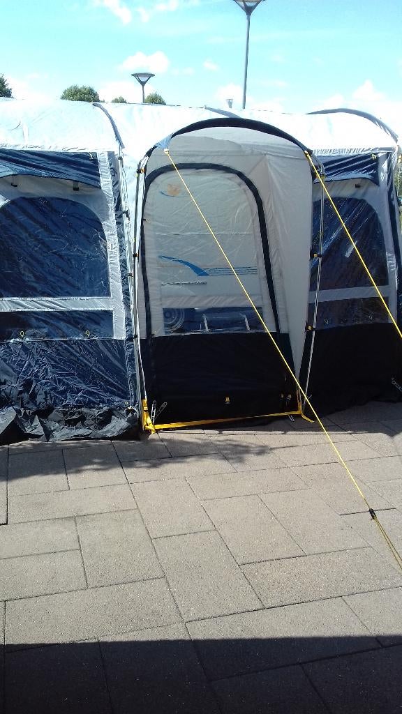 Voor Tent met extra berging, Ophalen, Zo goed als nieuw, Tot en met 2