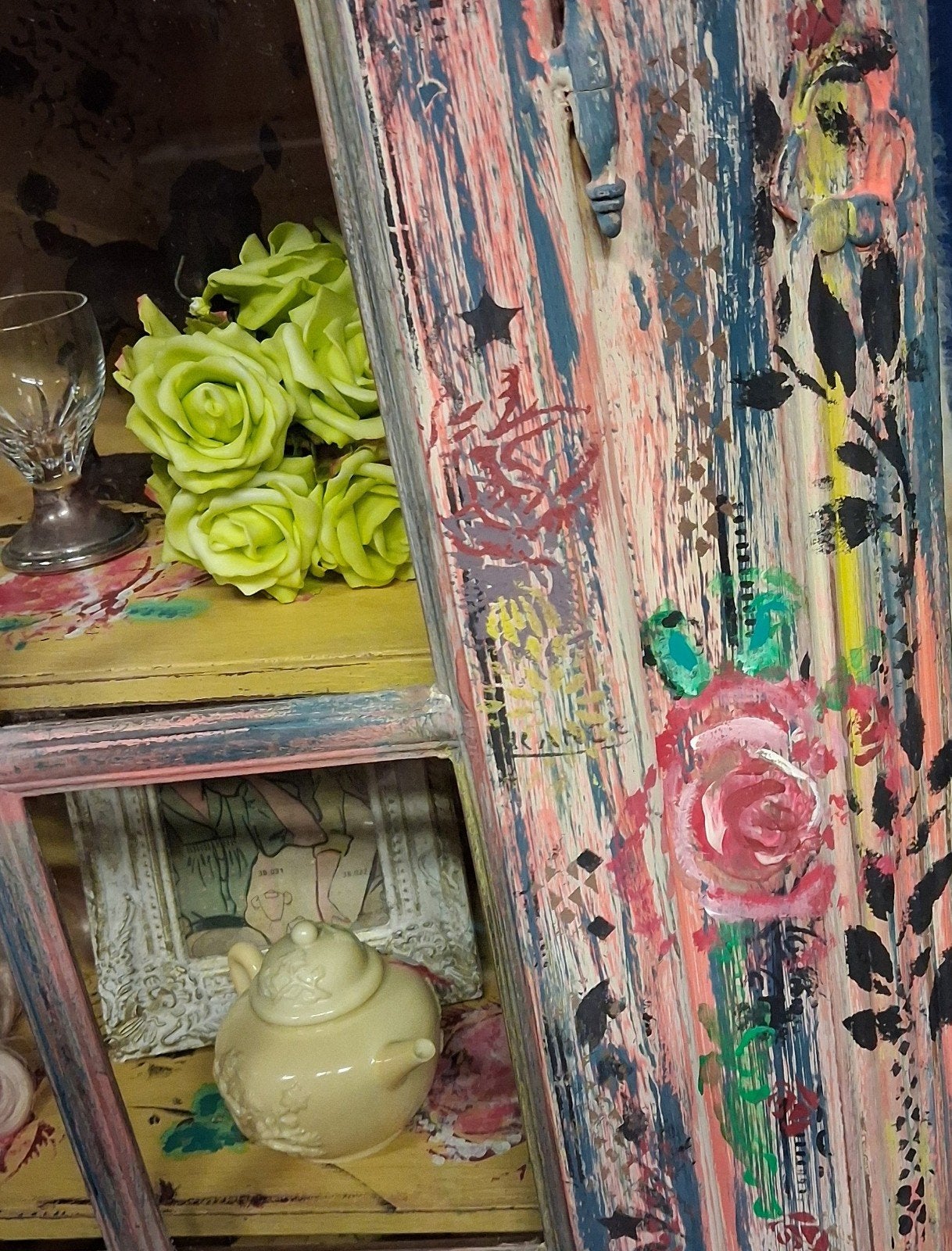 Foto 10 van Shabby/Frans/Boho/Vitrinekastje/Kastje