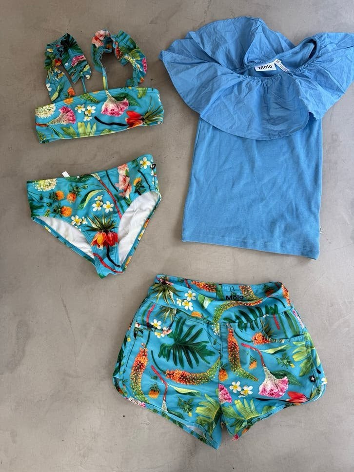 Molo bikini setje en zomer set,  maat 134/140, Bikiniset, Meisje, Ophalen of Verzenden, Zo goed als nieuw