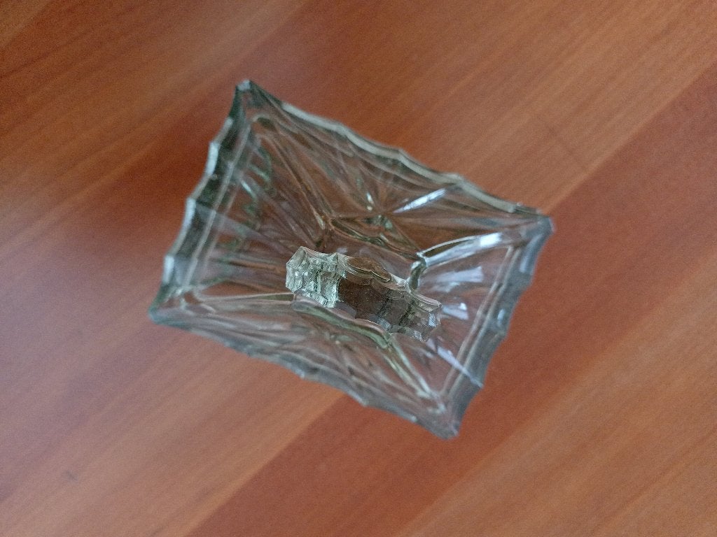 Mooi glazen opberg bakje met glazen deksel., Ophalen