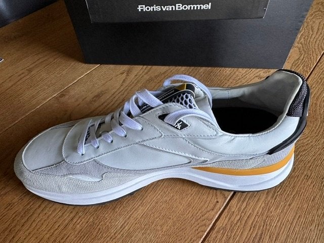 Sneakers team Jumbo Visma, Ophalen, Wit, Floris van Bommel, Nieuw