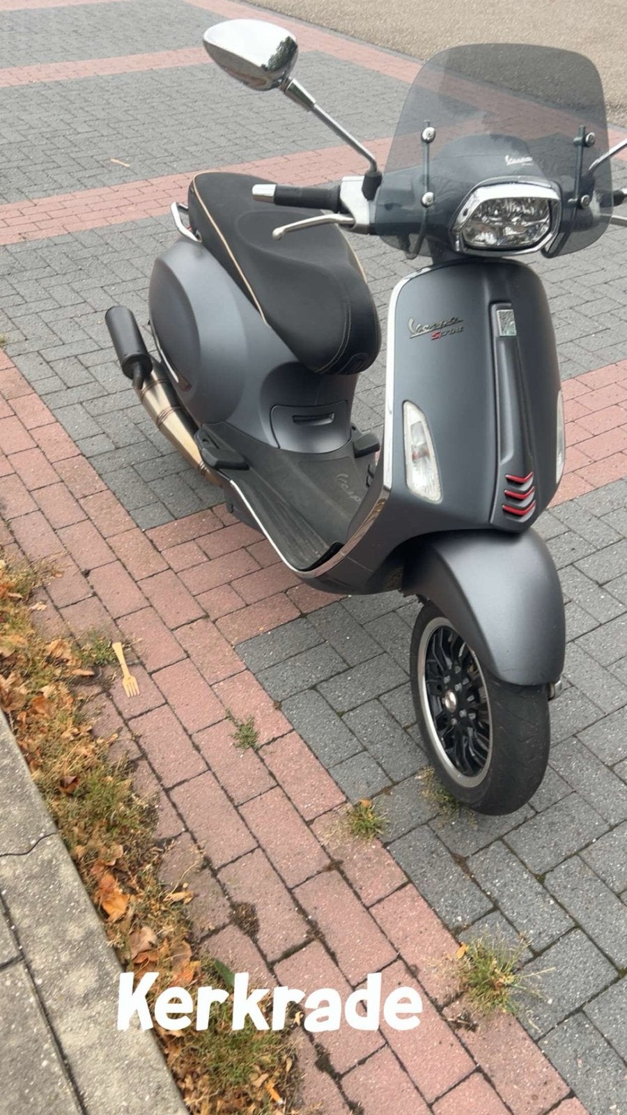 Vespa Sprint 180cc  water ge koeld, Fietsen en Brommers, Overige modellen, Maximaal 45 km/u, Ophalen of Verzenden, Zo goed als nieuw