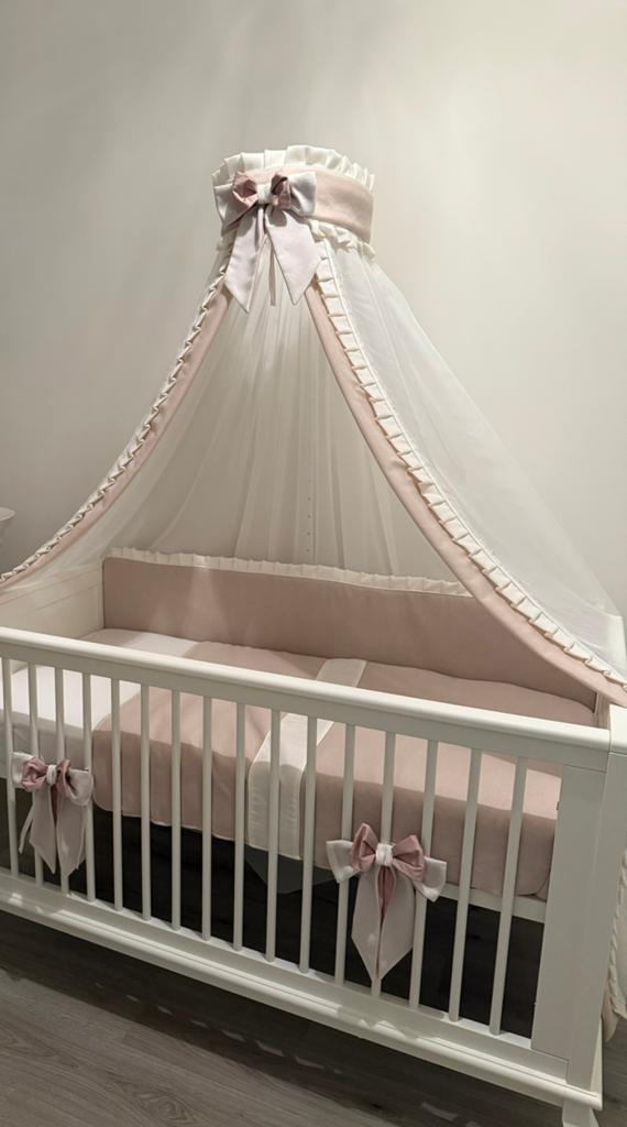 Babykamer aankleding Royal Baby, Ophalen of Verzenden, Zo goed als nieuw, Ledikant