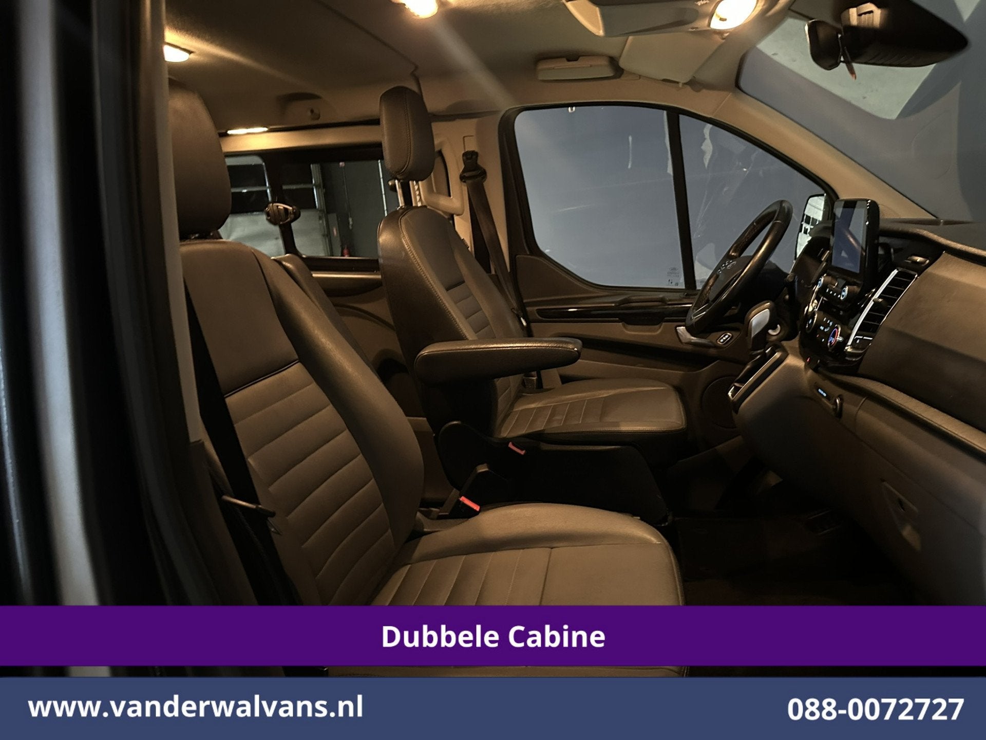 Ford Transit Custom 2.0 TDCI 170pk Automaat L2H1 Dubbele Cab, Auto's, Bestelauto's, 15 km/l, 4 cilinders, 1650 kg, Bedrijf