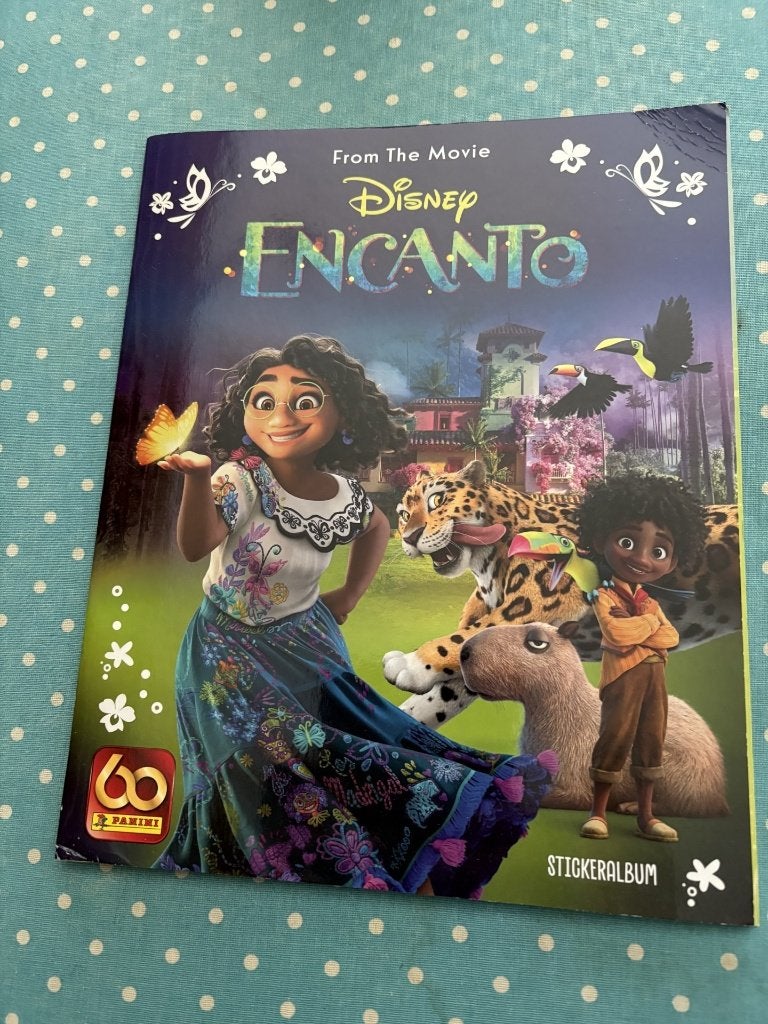 Panini - Encanto met stickeralbum stickers en kaarten, Verzamelen, Stickers, Ophalen of Verzenden, Nieuw