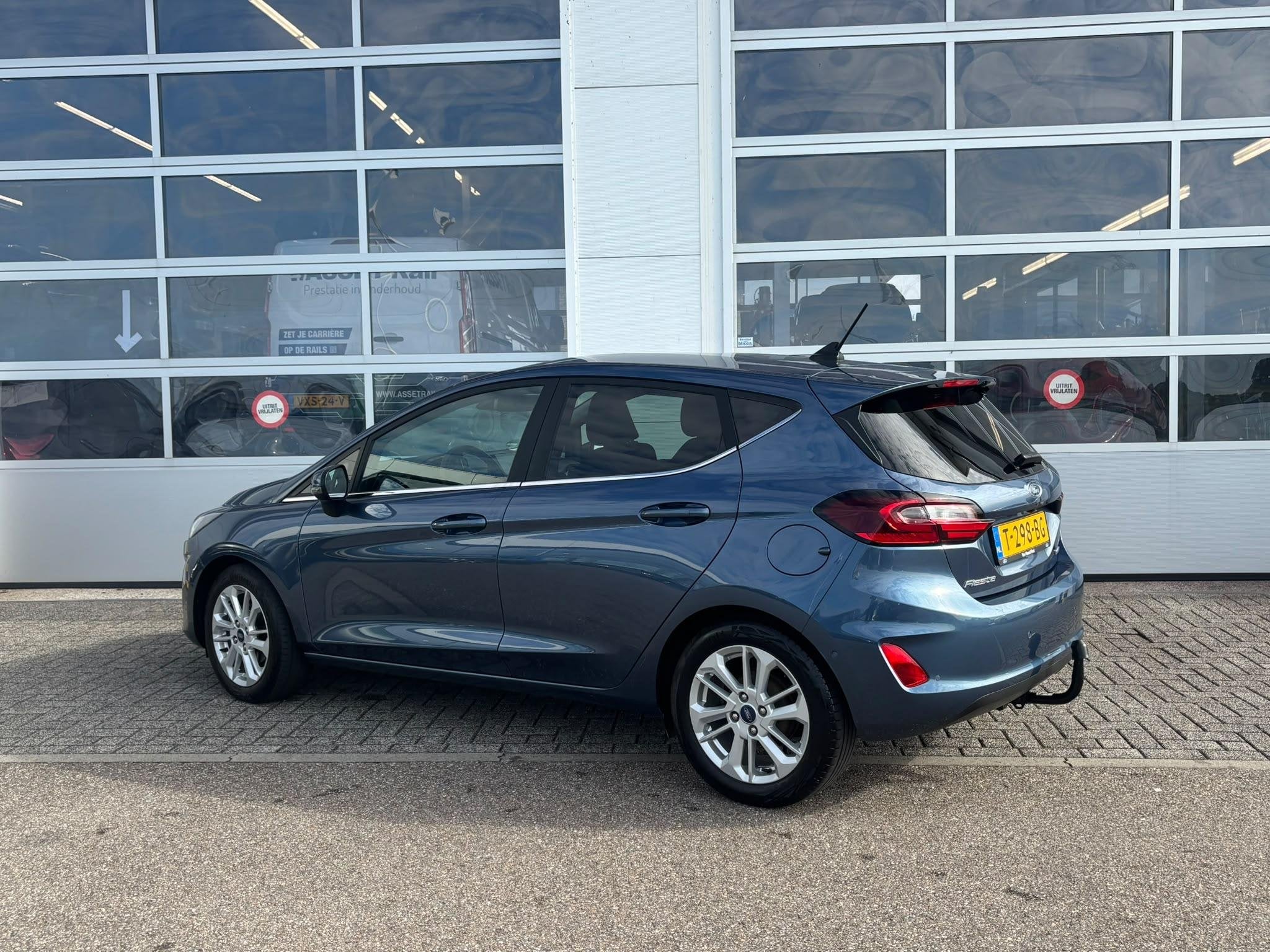 Ford Fiesta 1.0 EcoBoost Hybrid Titanium X | Winterpakket !, Voorwielaandrijving, 12 maanden, Euro 6, Blauw