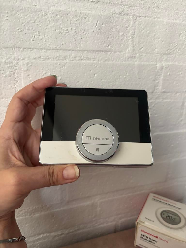 Remeha RU2 Slimme Thermostaat, Doe-het-zelf en Verbouw, Thermostaten, Gebruikt, Slimme thermostaat, Ophalen of Verzenden