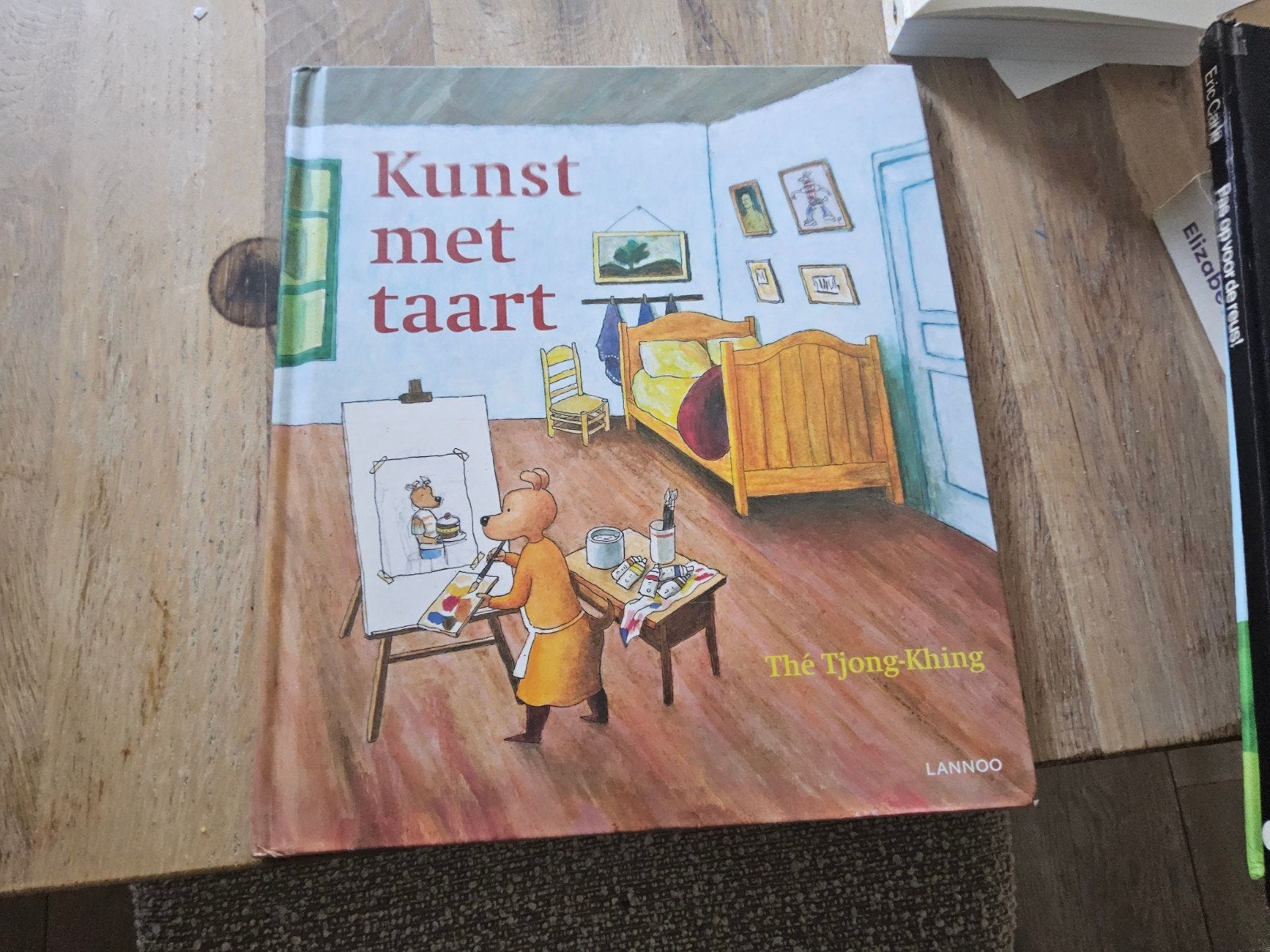 Kunst met taart - The Tjong-Khing (kinderboek), Ophalen of Verzenden, Zo goed als nieuw, The Tjong-Khing, 3 tot 4 jaar