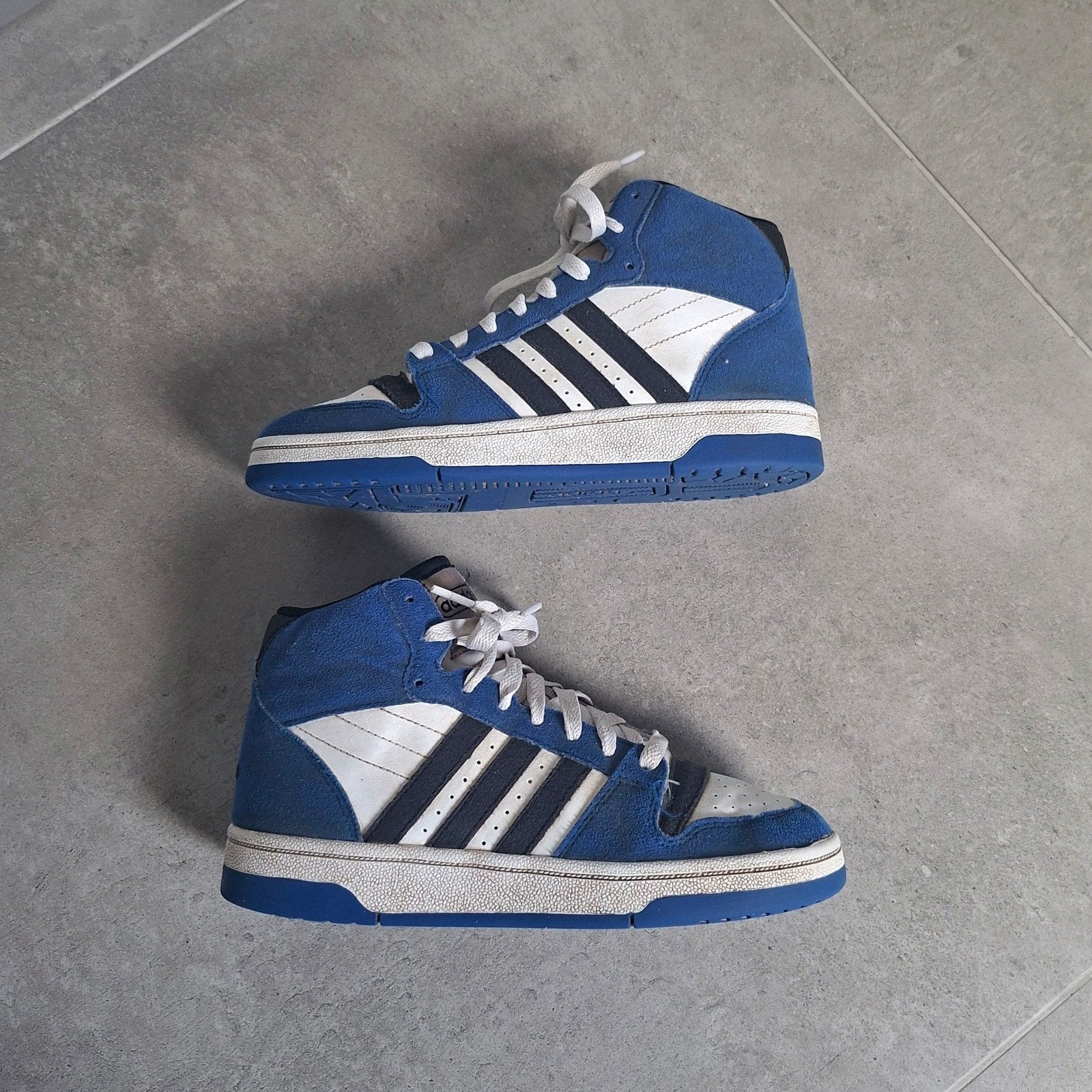 Adidas hoge sneakers maat 36 - IZGS, Adidas, Gebruikt, Jongen of Meisje, Schoenen
