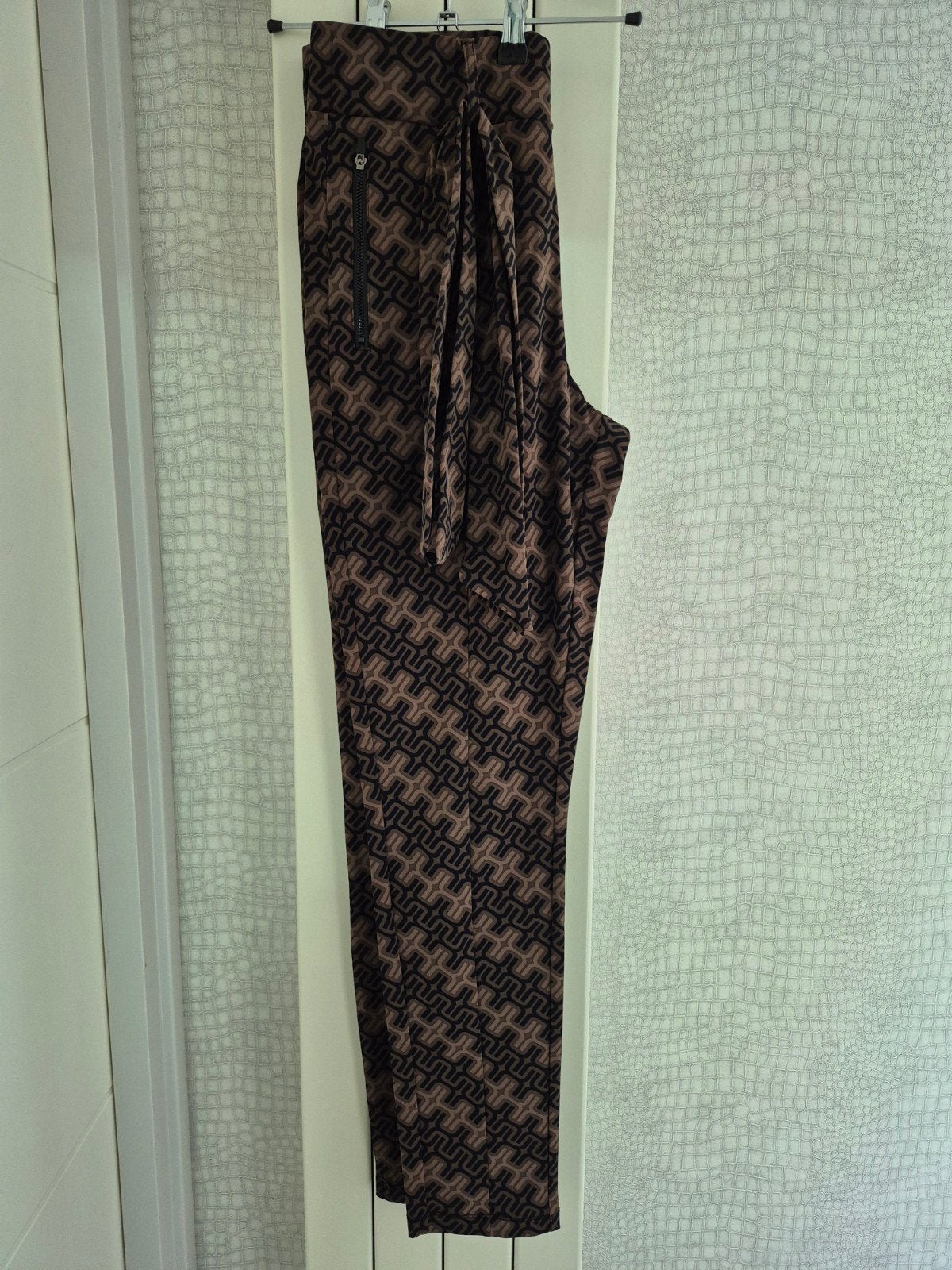 ZOSO Travelstof Broek Maat L - Grafisch Patroon Bruintinten, Kleding | Dames, ZOSO, Bruin, Maat 42/44 (L), Ophalen of Verzenden