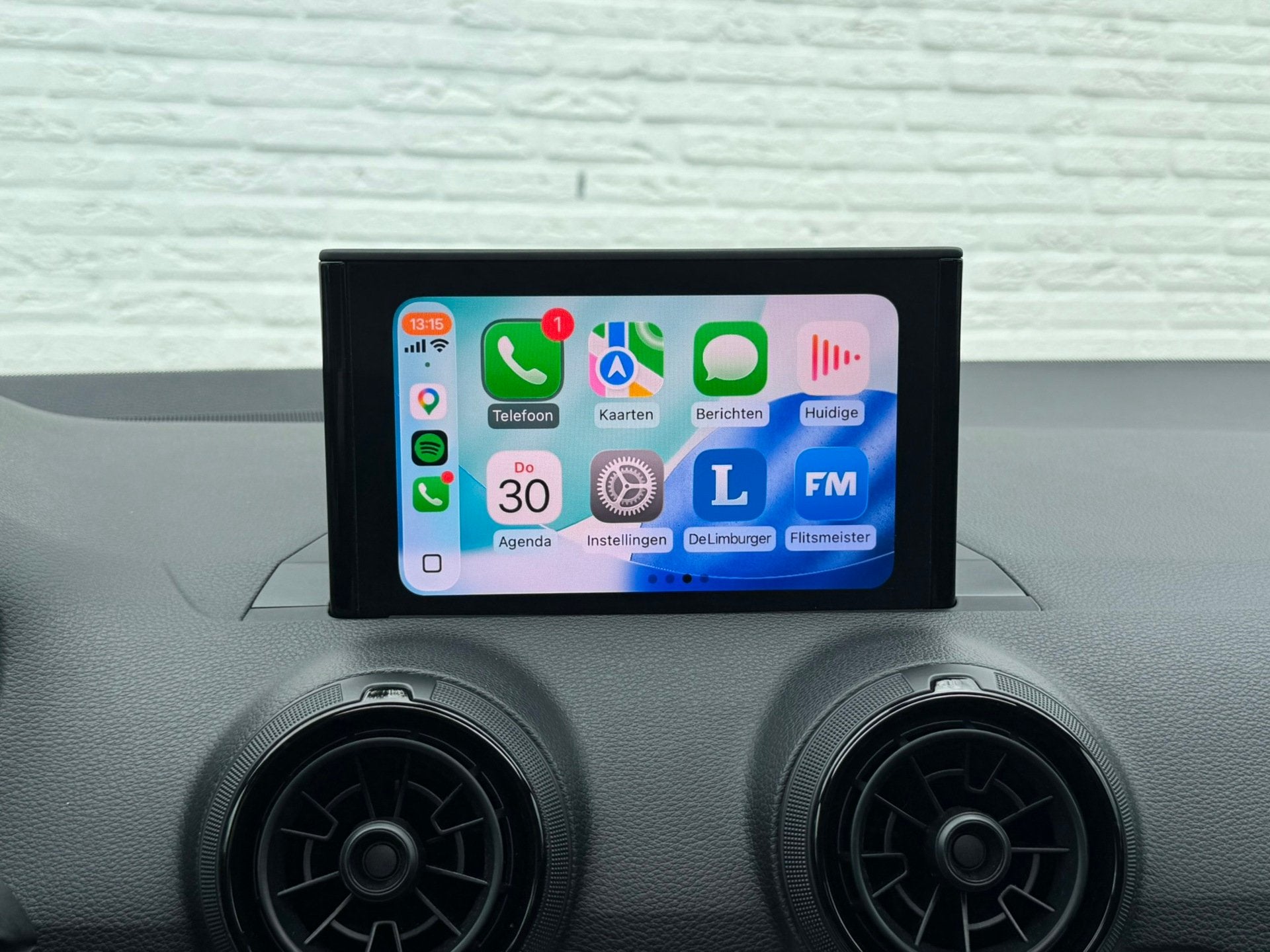 Audi Q2 1.4 TFSI CoD Full S-line Carplay Pano Leder Camera L, Auto's, Gebruikt, 150 pk, Blauw, Leder
