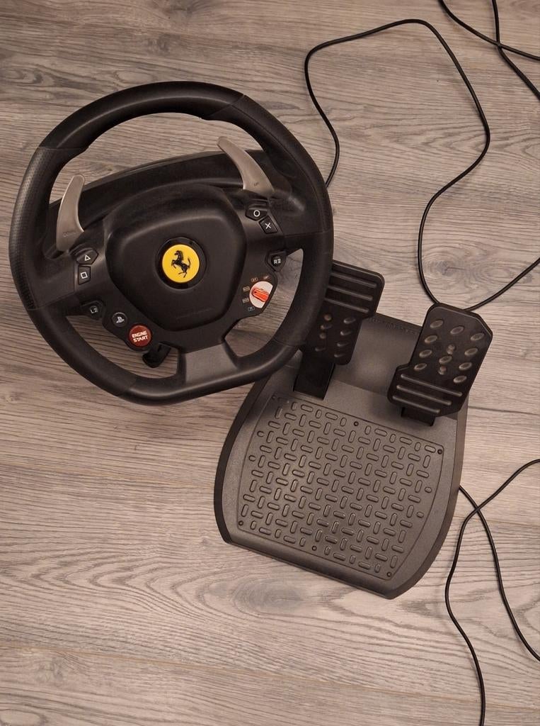 Thrustmaster T80 Ferrari 488 GTB Edition, Ophalen of Verzenden, Zo goed als nieuw, Stuur of Pedalen, PlayStation 4