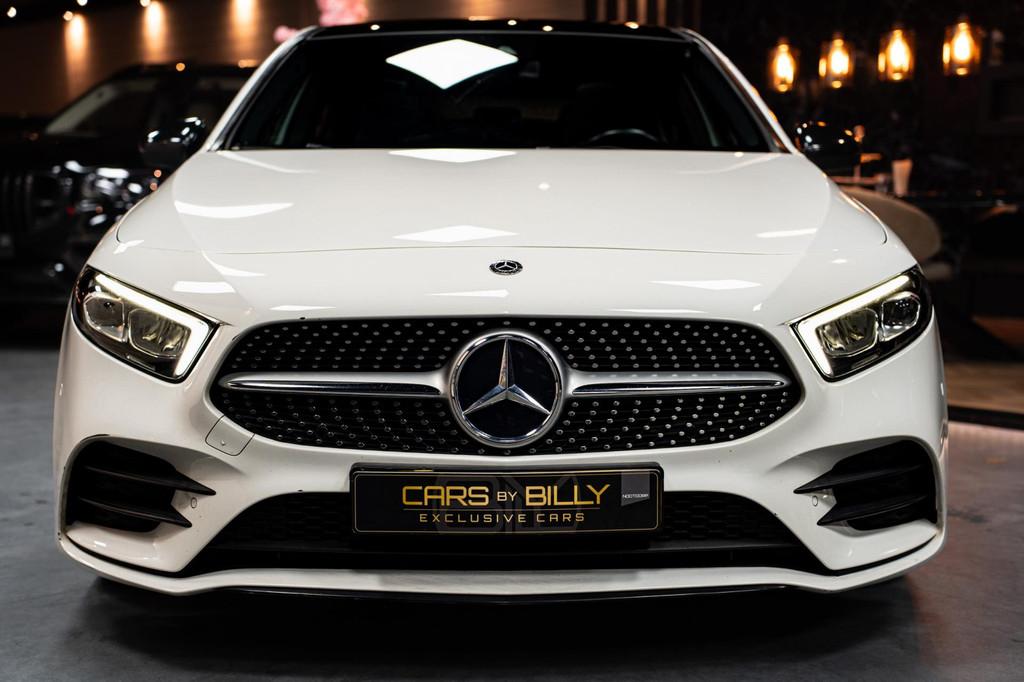 Mercedes-Benz A-klasse A250 AMG LINE|PANO|AUT|SFEER, 15 km/l, Gebruikt, Euro 6, 4 cilinders