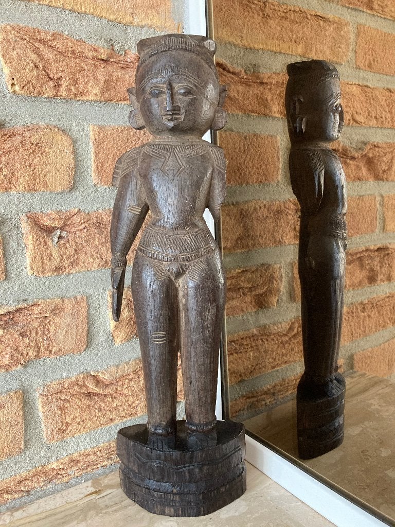 Original Hand Carved Marapachi Bommai Wooden Doll rond 1900, Overige onderwerpen, Houtsnijwerk, Rood, Ophalen of Verzenden