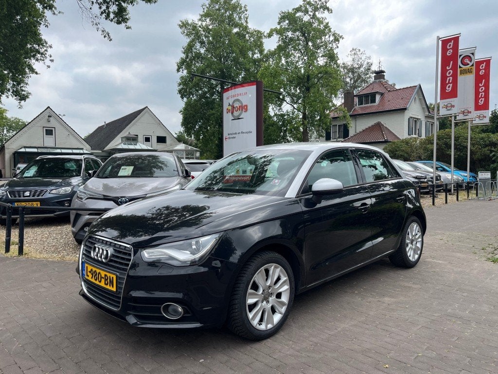 Audi A1 1.2 TFSI AMBITION PRO LINE 5-DEURS / AIRCO-ECC / STO, Auto's, Euro 5, 86 pk, 4 cilinders, 4 stoelen