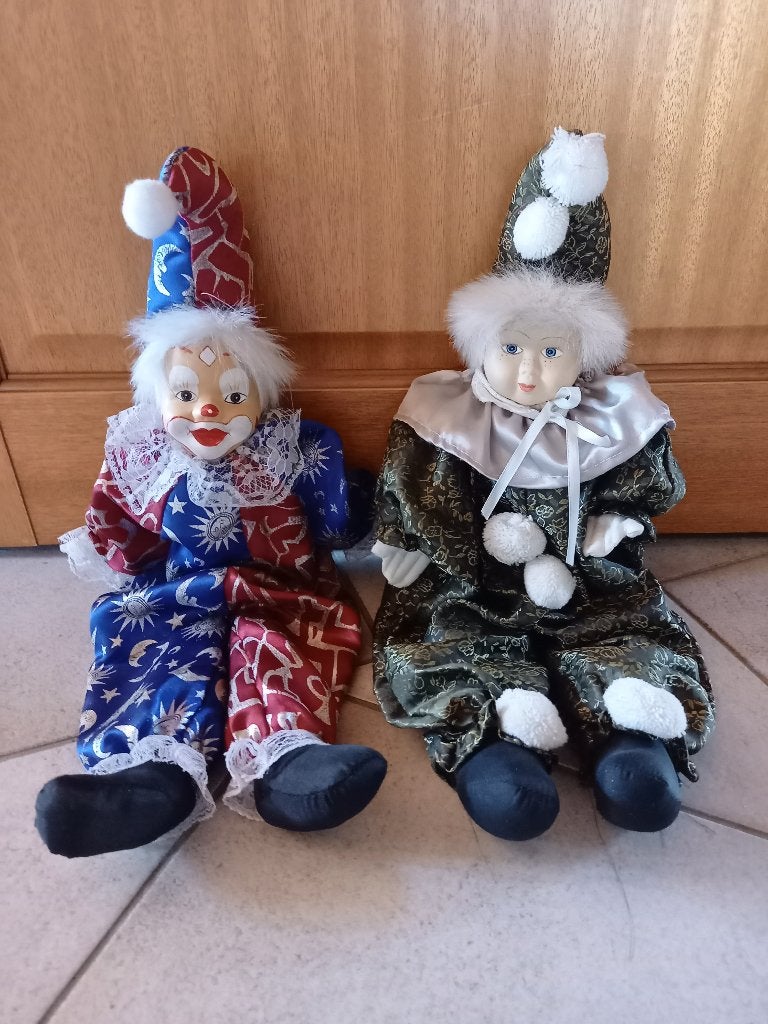 2 clownspoppen, Verzamelen, Poppen, Ophalen of Verzenden, Zo goed als nieuw, Pop