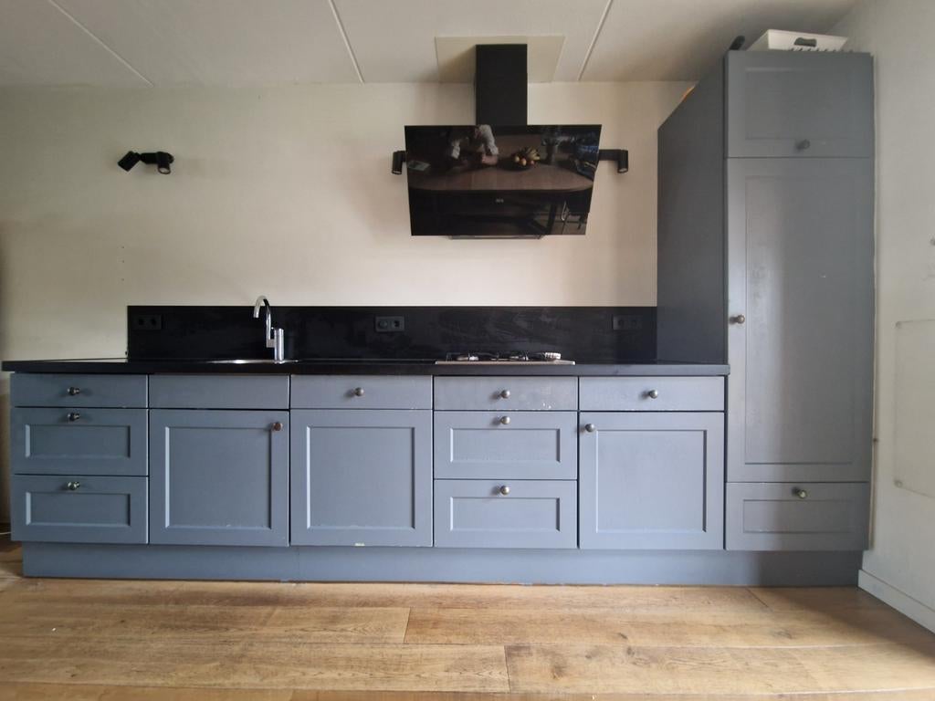 Nette keuken incl. inbouwapperatuur, Ophalen, Gebruikt, Composiet