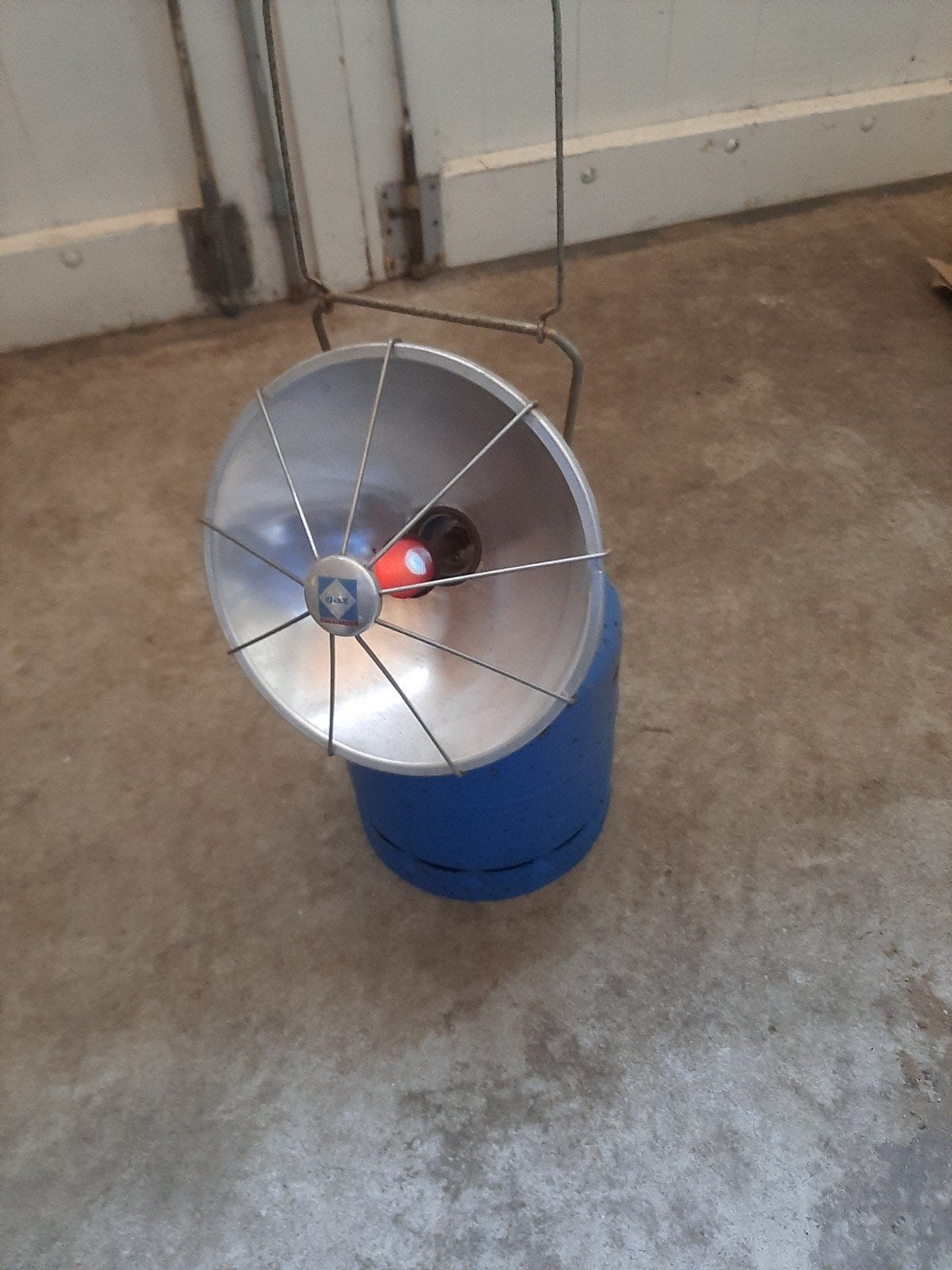 noodpakket straalkachel met gastank, Ophalen, Minder dan 60 cm, Kachel, 30 tot 80 cm