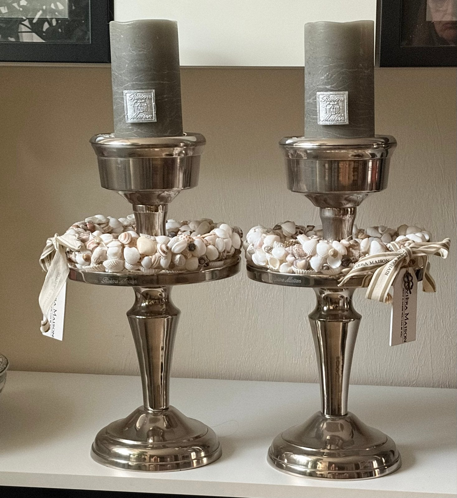 2 Riviéra Maison kandelaars met schelpenranden, Ophalen, Overige materialen, Rivièra Maison, Zo goed als nieuw